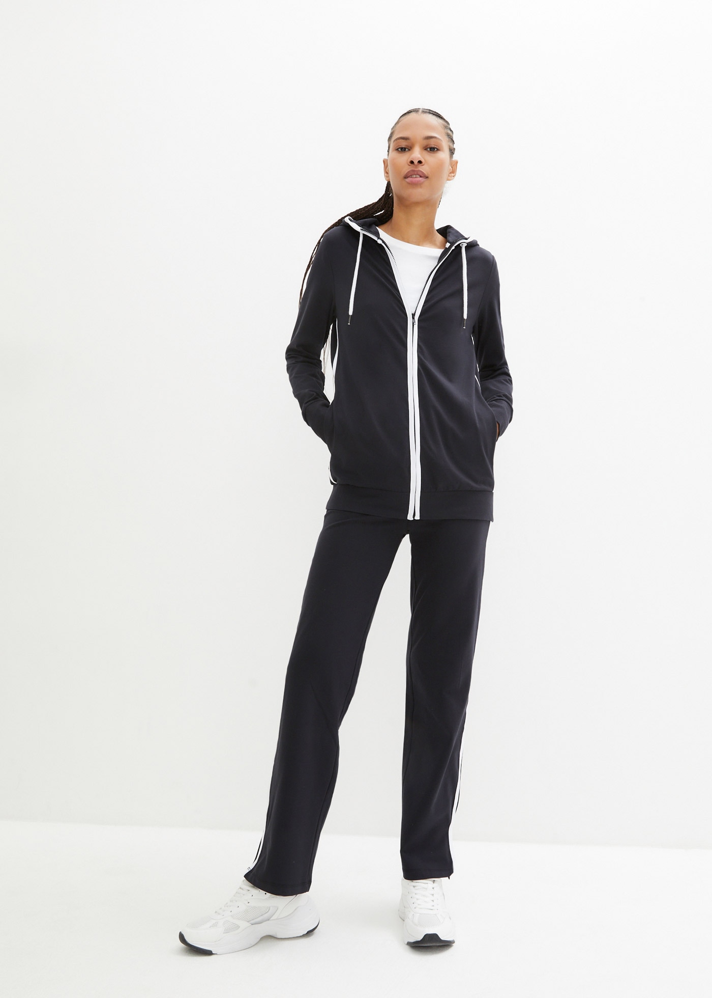 bonprix Jogginganzug Set, 2 bestehend aus Sweatjacke und Jogginghose, kontrastfarbige Details