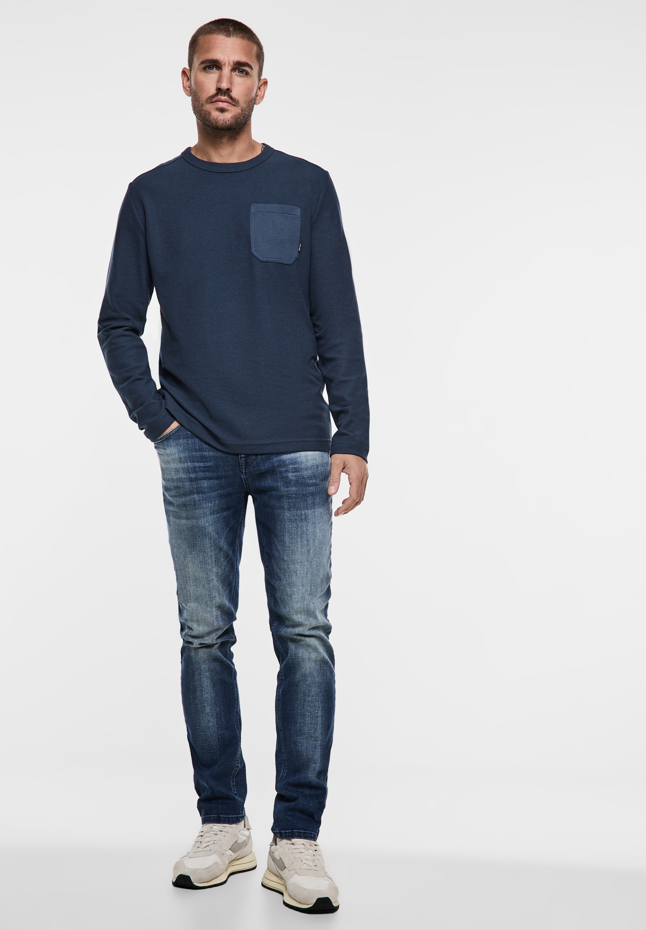 STREET ONE MEN Rundhalsshirt, mit Rundhalsausschnitt
