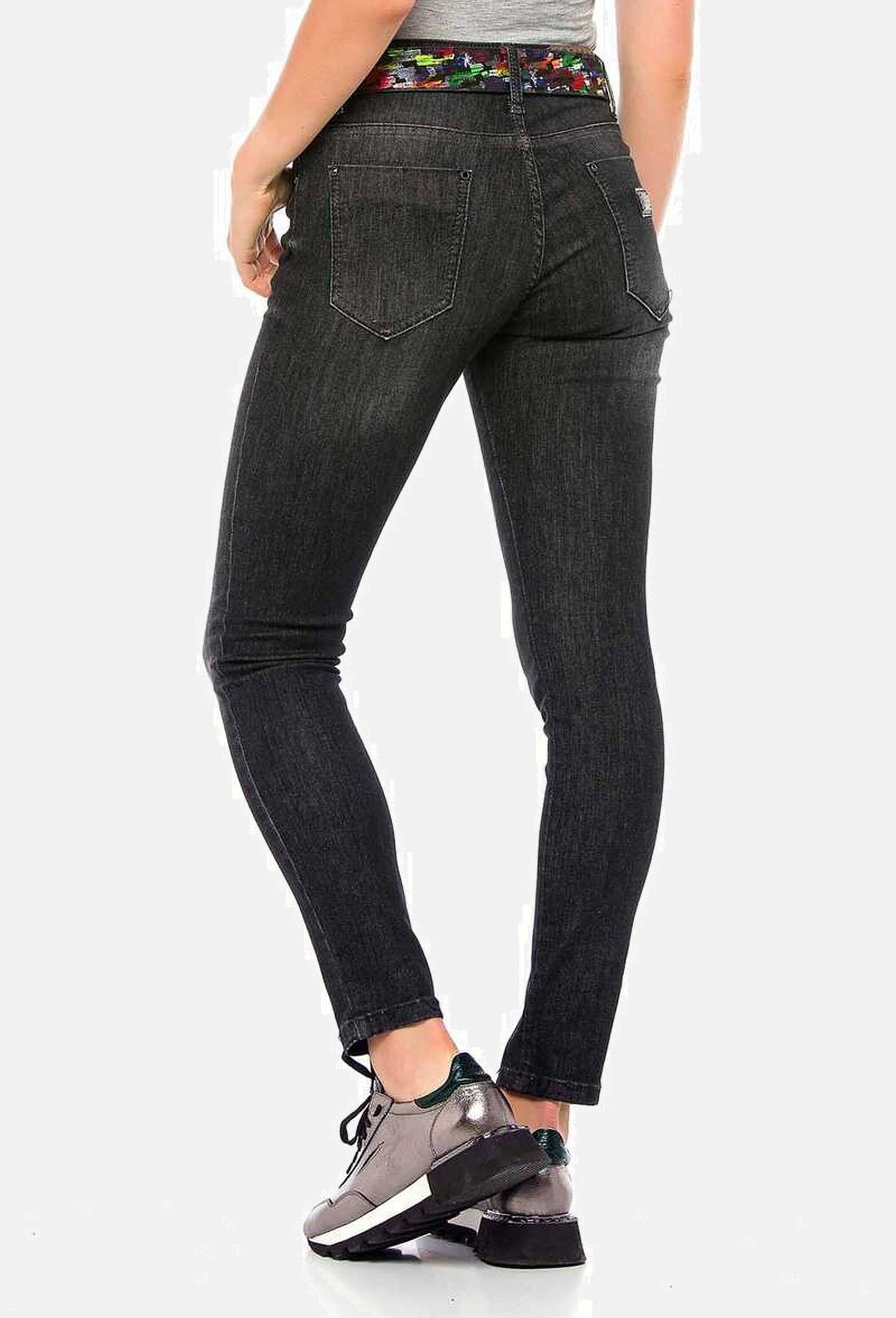 Cipo & Baxx 7/8-Jeans »Cipo & Baxx Jeans« Aus hochwertigen Materialien, WD394