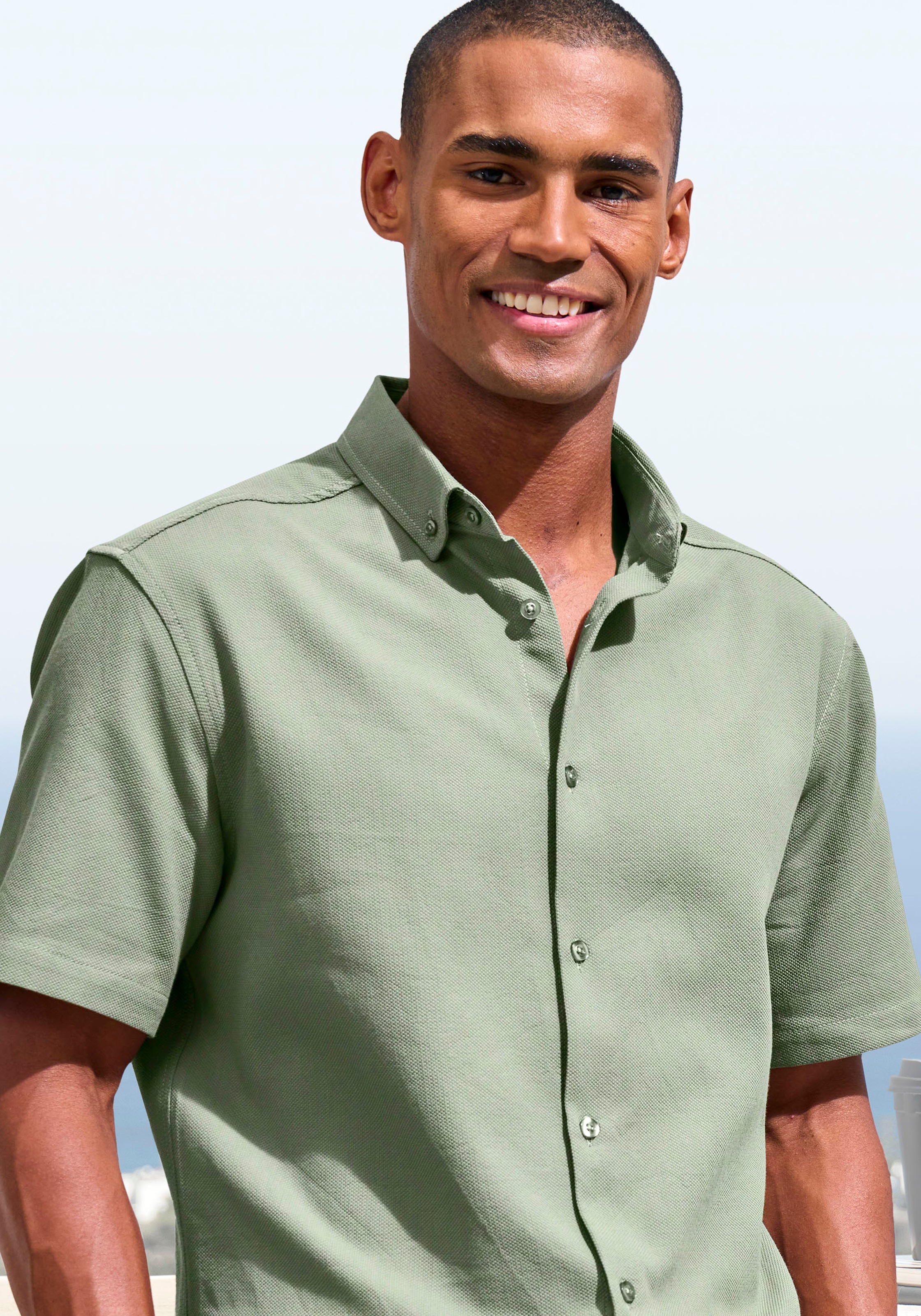 H.I.S Regular Fit Short Sleeve Shirt Green Size M 2