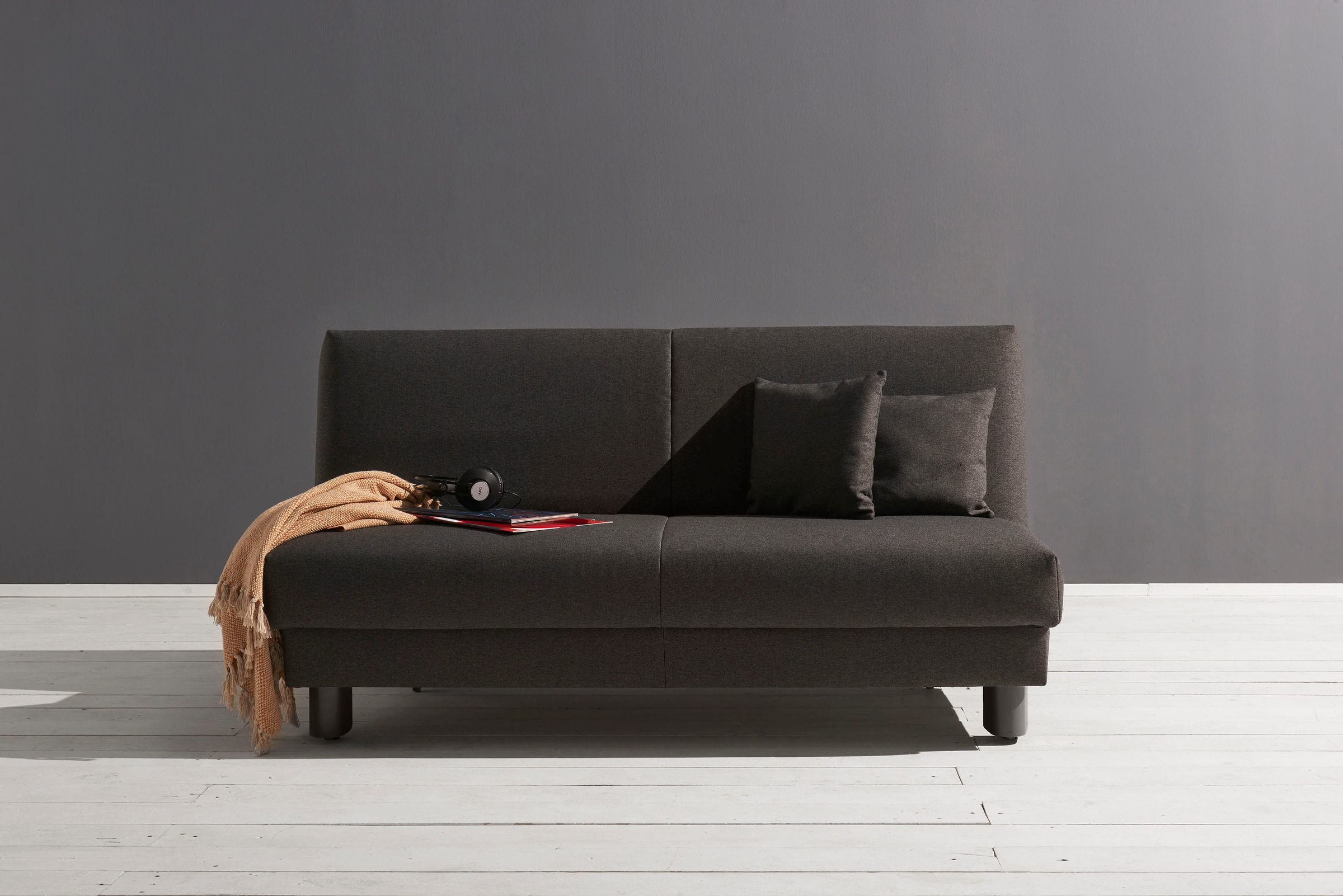 ell + ell Schlafsofa "Enny", Breite 180 cm, Liegehöhe 45 cm, Füße schwarz