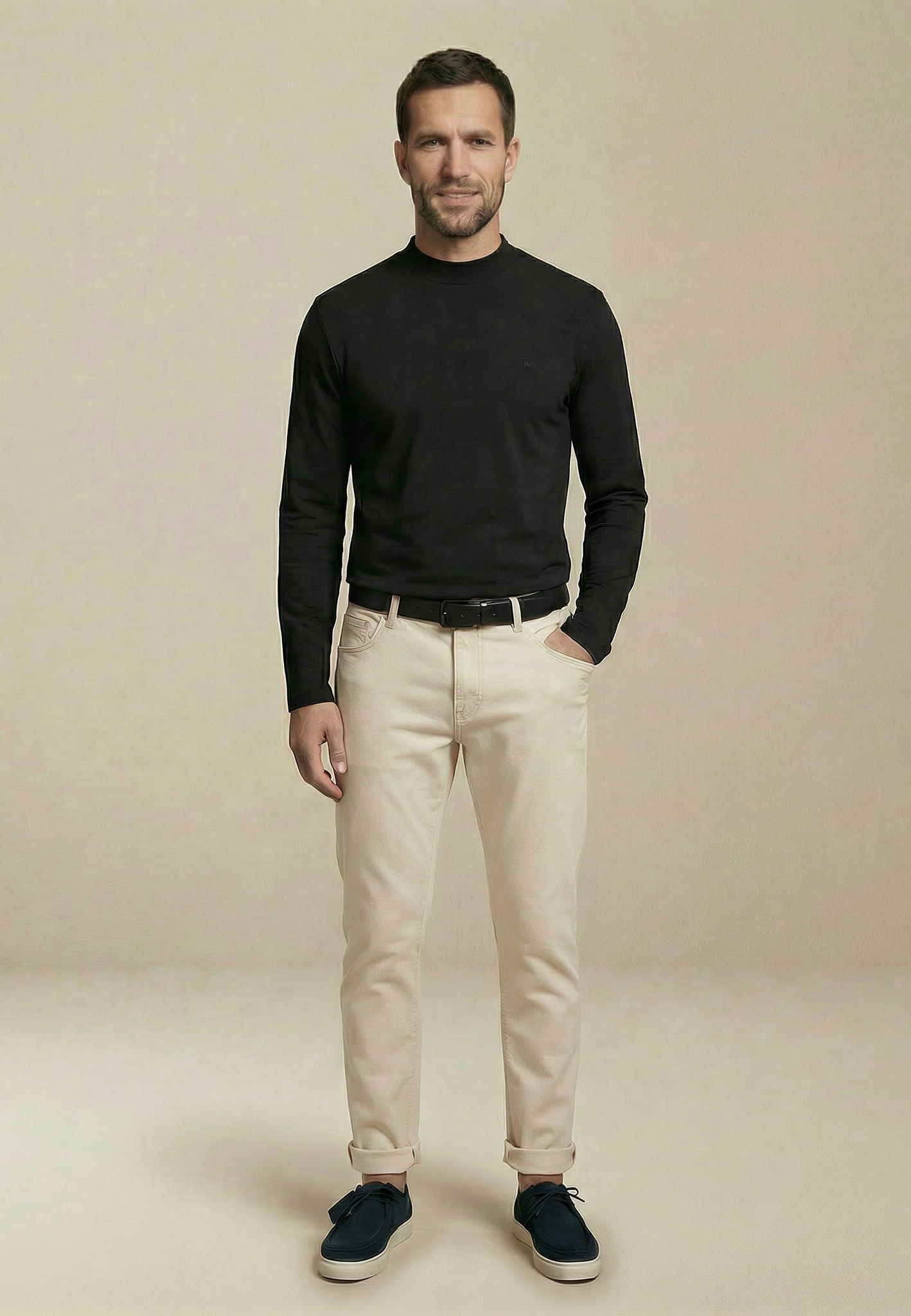 FYNCH-HATTON Langarmshirt gerade Passform, aus Baumwolle, unifarben, mit Logo-Stickerei
