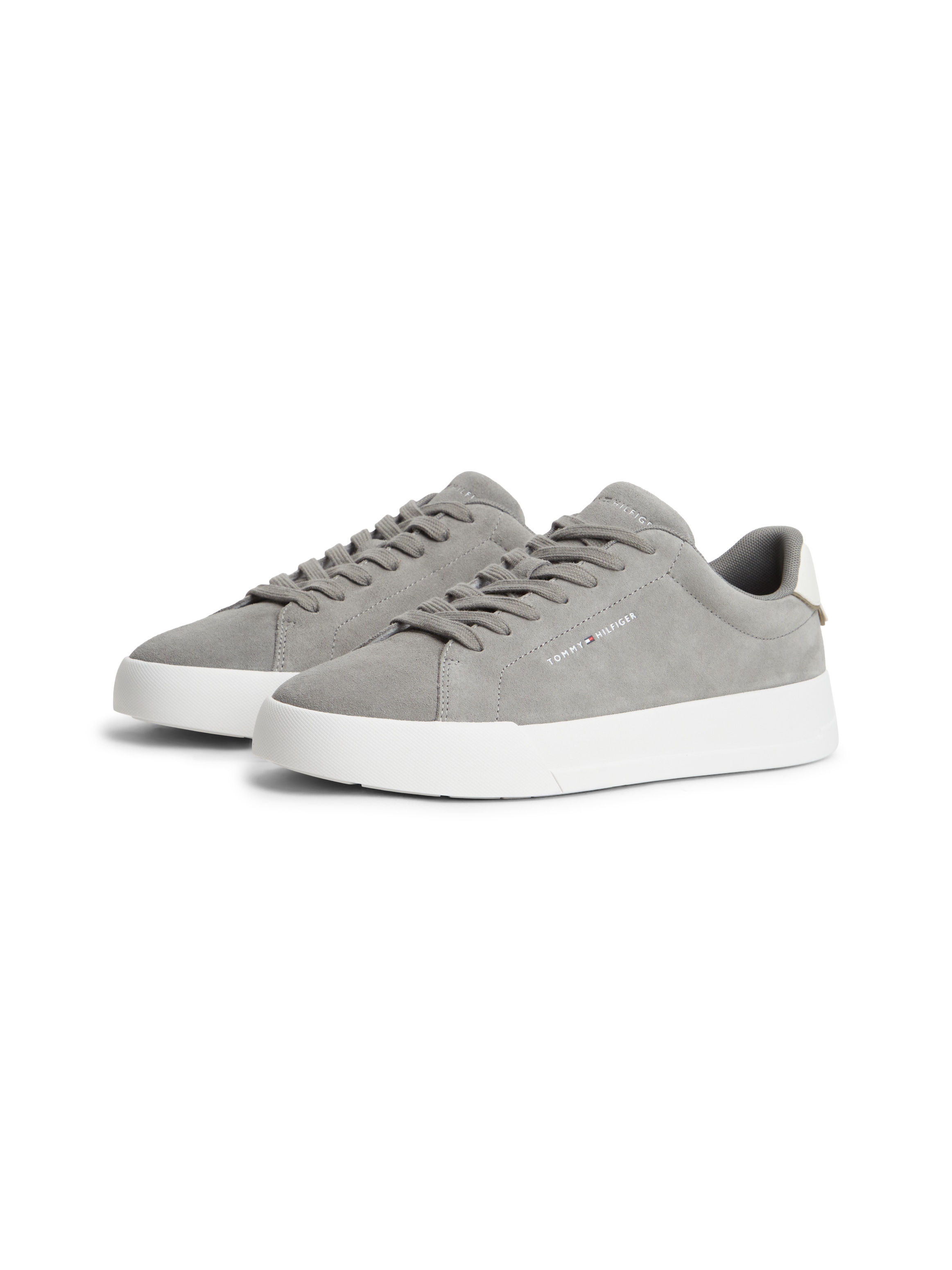 Tommy Hilfiger Sneaker "TH COURT CORE SUEDE" Freizeitschuh, Halbschuh, Schnürschuh mit seitlichem Logoschriftzug