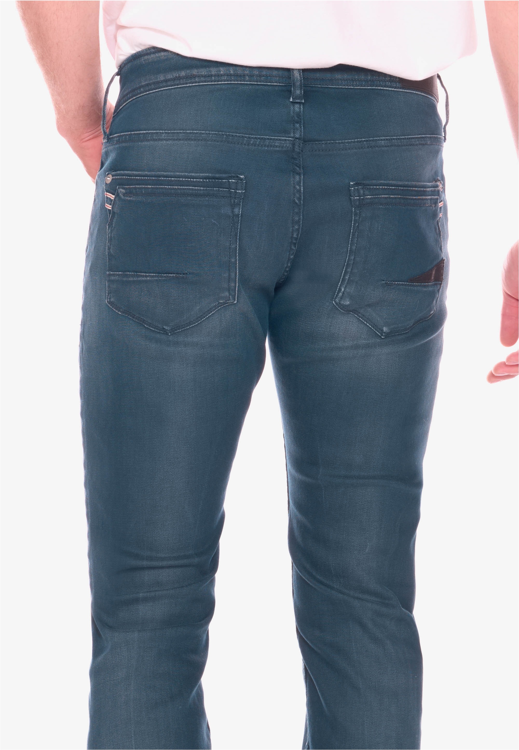 Le Temps Des Cerises Slim-fit-Jeans »700/11«, mit bequemem Regular Fit-Schnitt