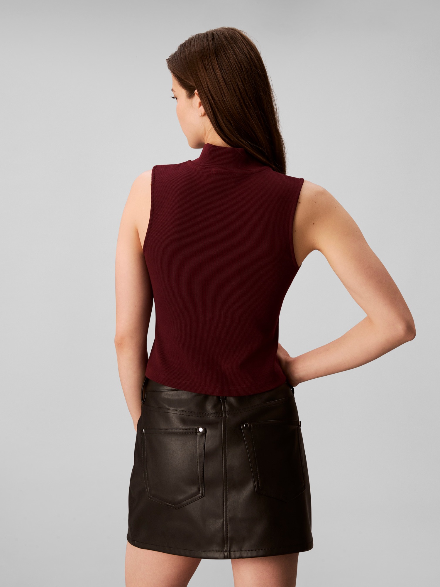 Calvin Klein Jeans Tanktop "A- WOVEN LABEL SL QZ TOP", Mit Rundhalsausschni günstig online kaufen