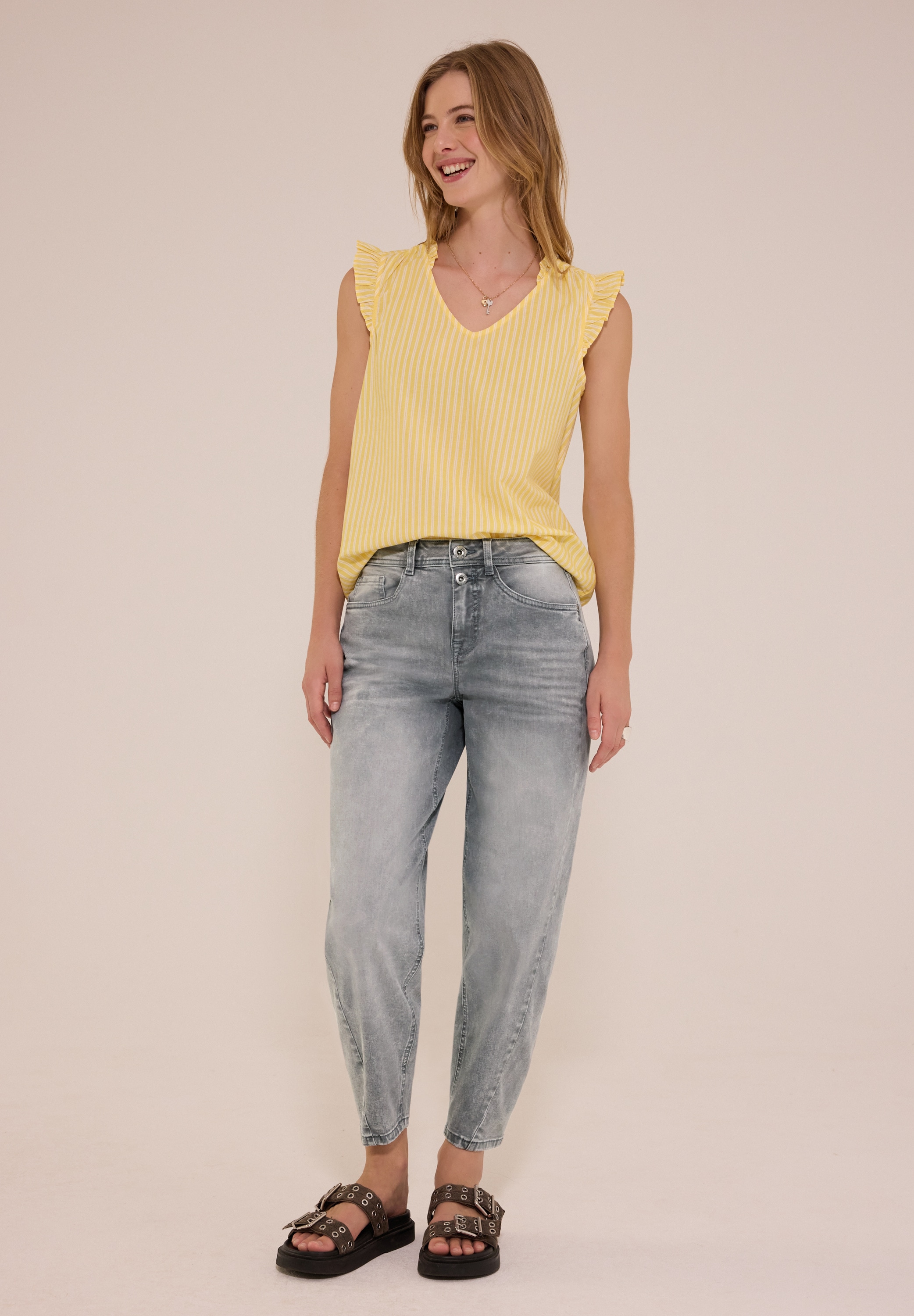 STREET ONE STUDIO Loose-fit-Jeans 5-Pocket-Style
