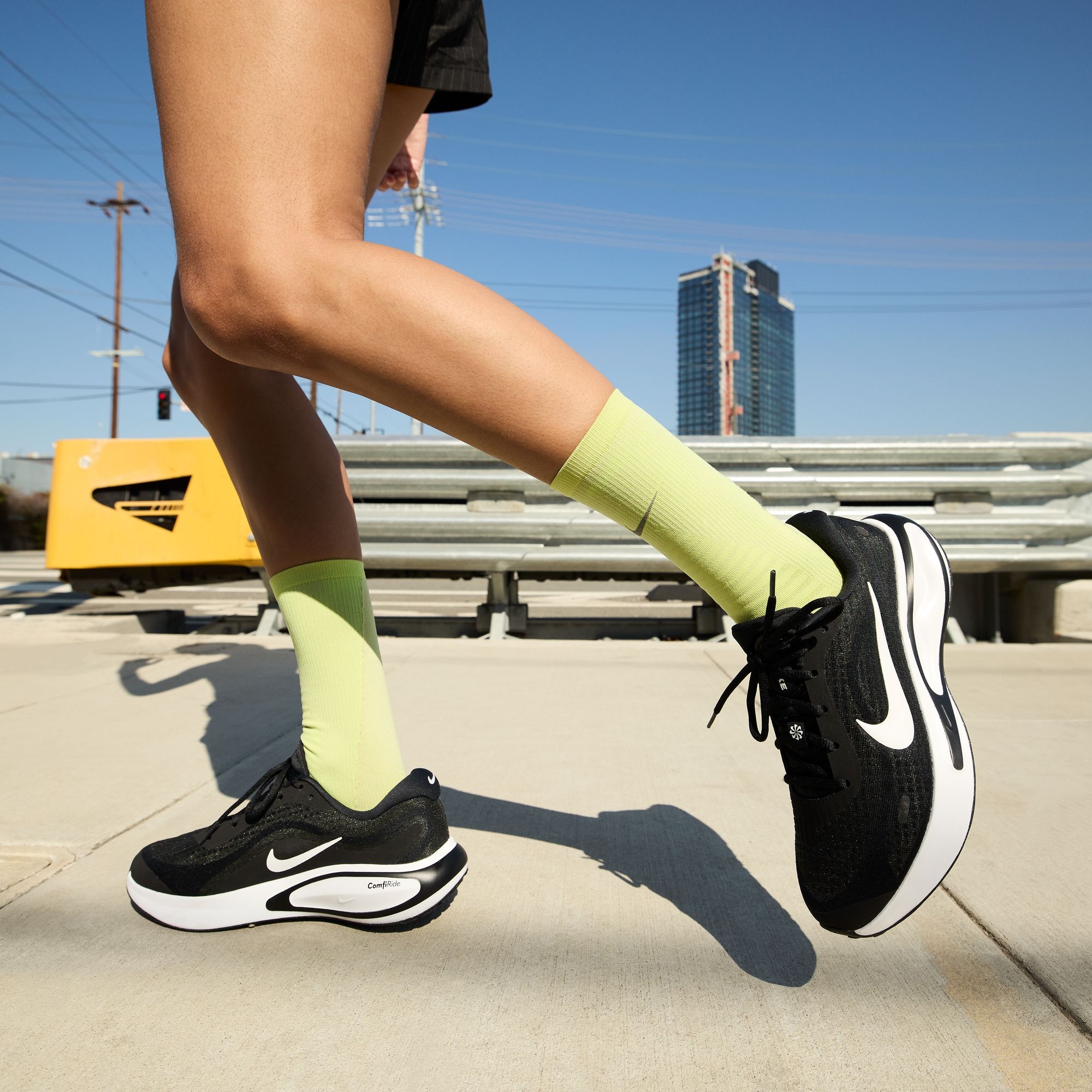 Nike Laufschuh »W JOURNEY RUN«