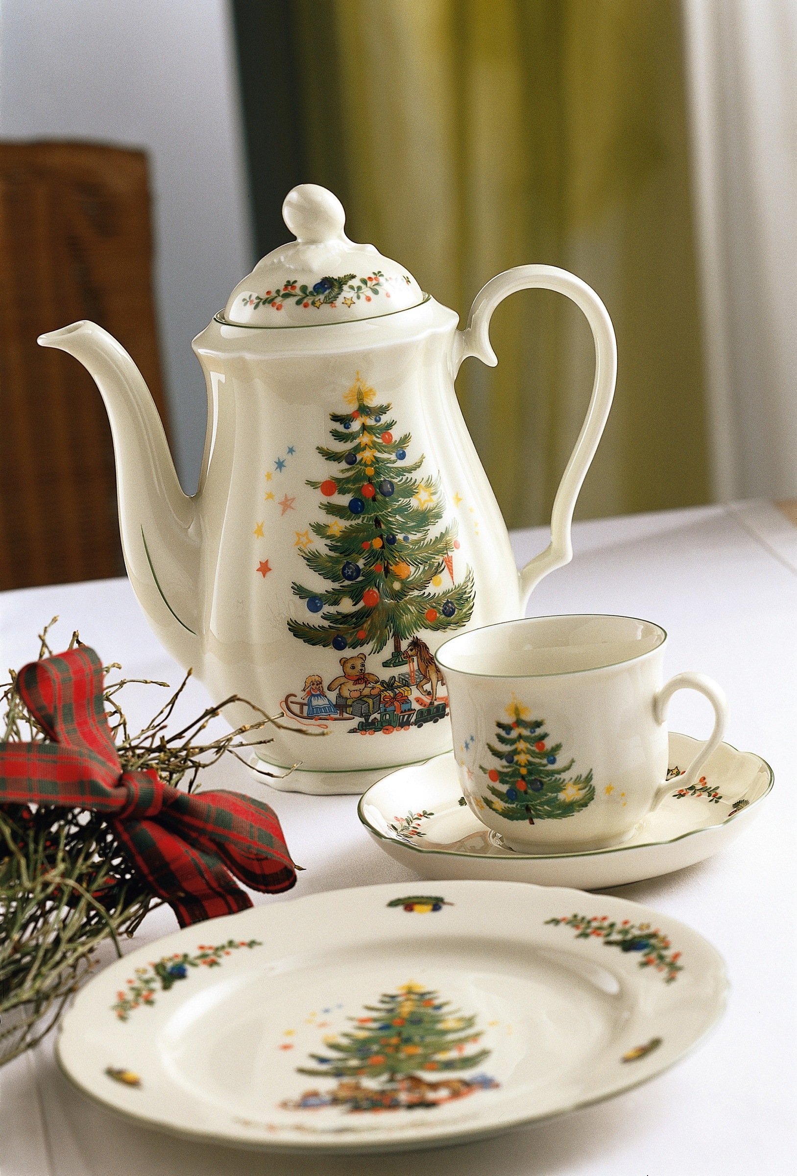 Seltmann Weiden Tasse "Marieluise Weihnachten, Kaffeeobertasse 0,23 l" mit günstig online kaufen