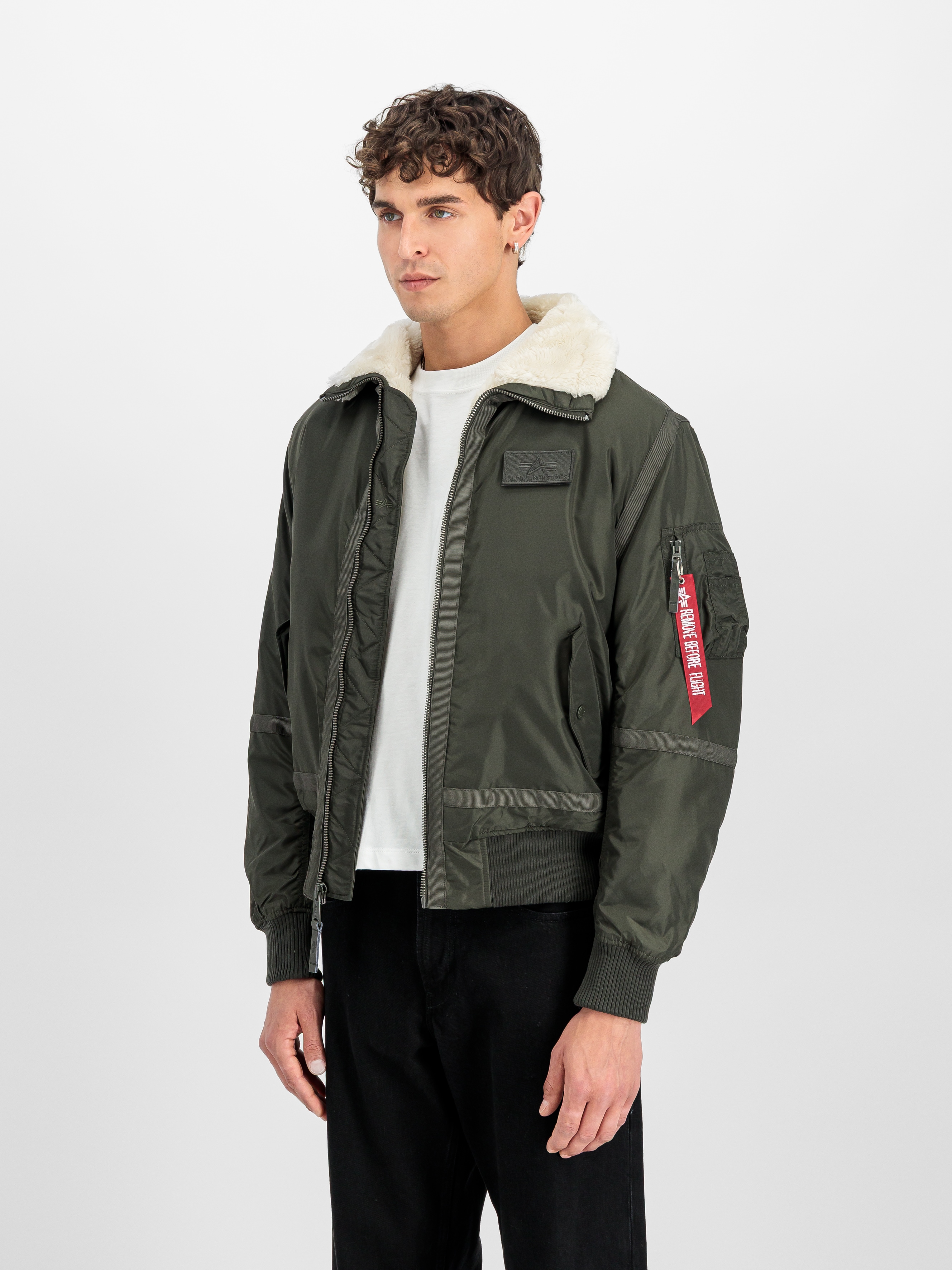 Alpha Industries Bomberjacke "B15-3 TT" Kunstfaser, regular fit