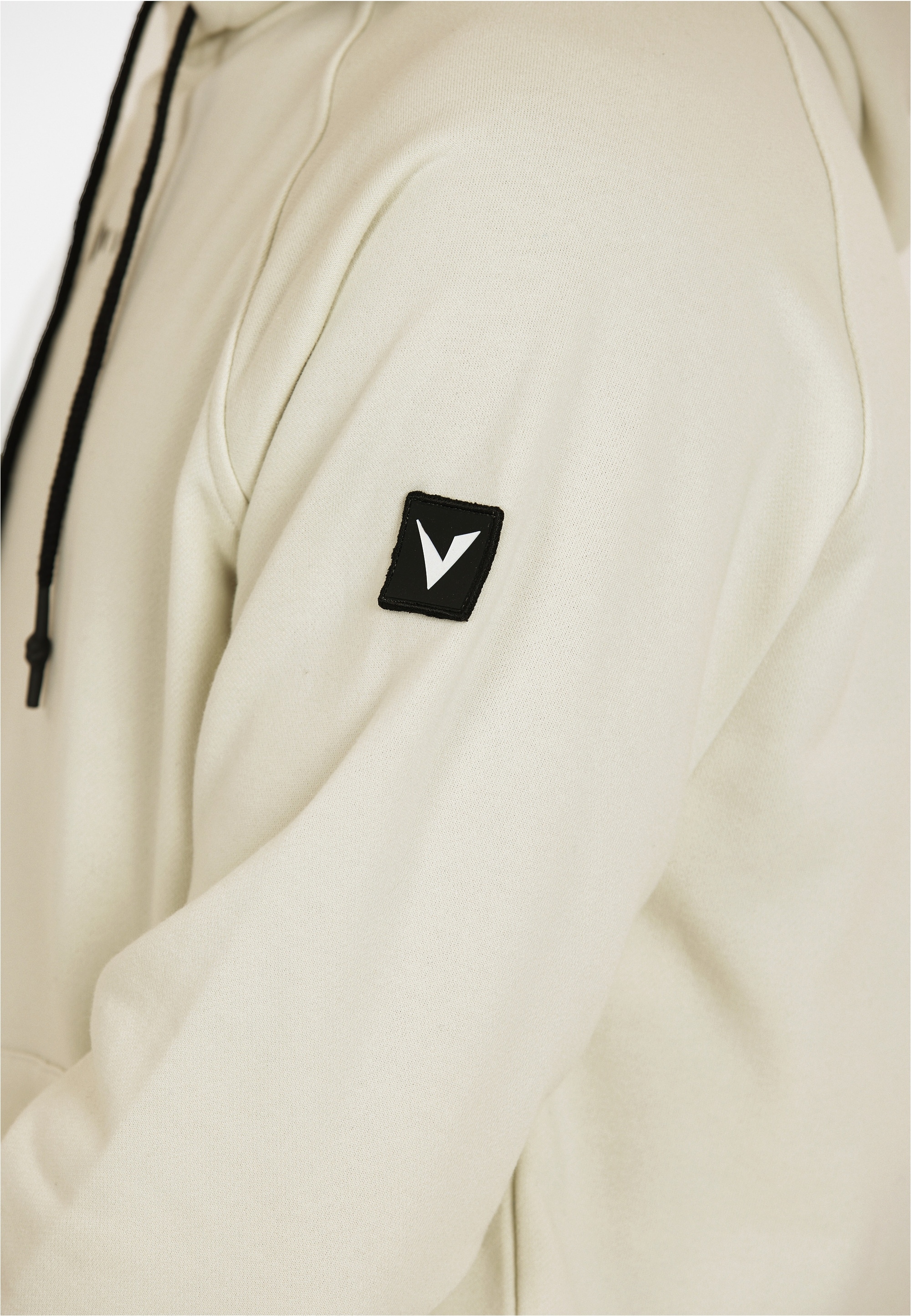 Virtus Sweatshirt »Dustin«, aus weichem Material mit subtilen Details