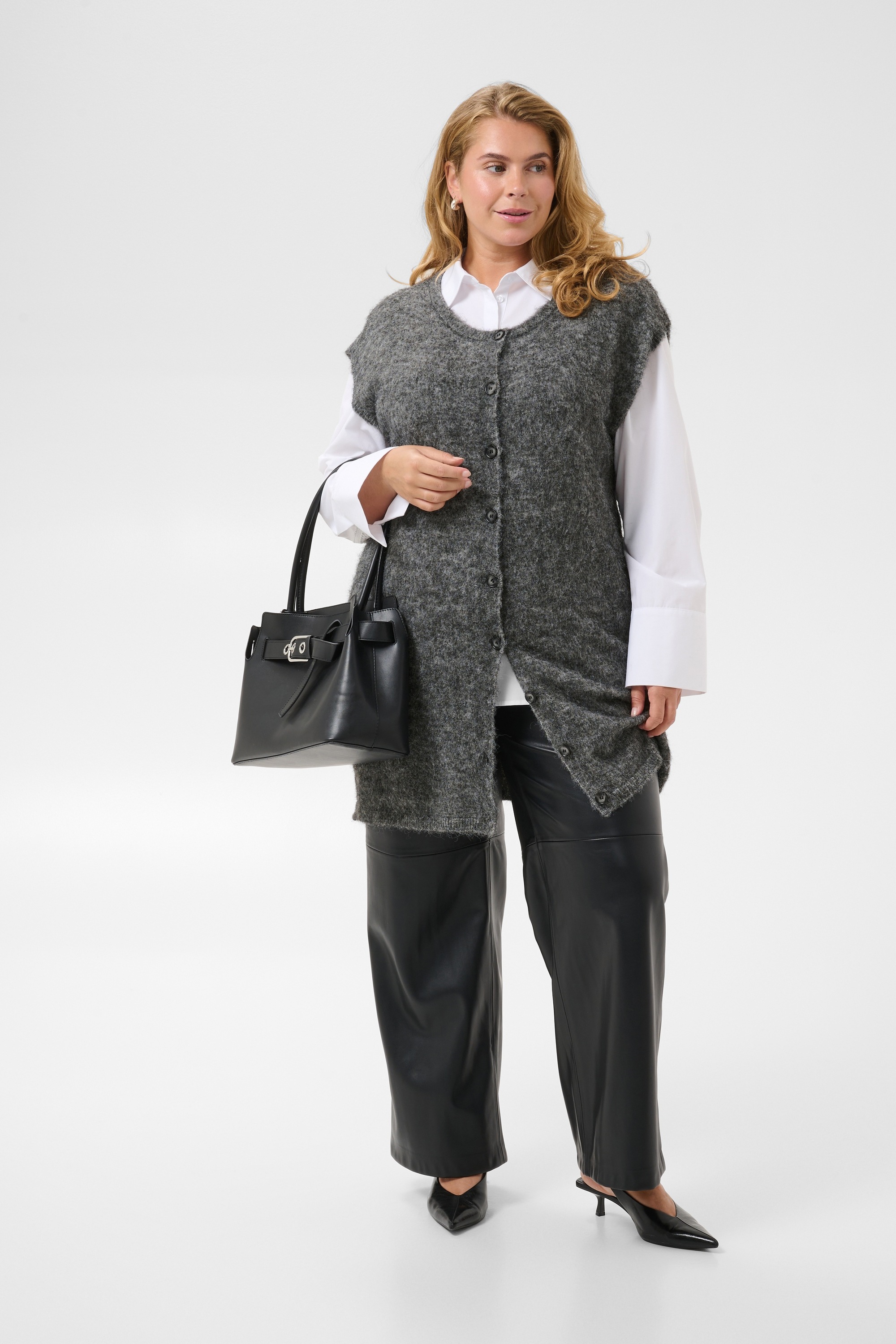 KAFFE Curve Strickjacke »KAFFE Curve Strickweste KCjordi«