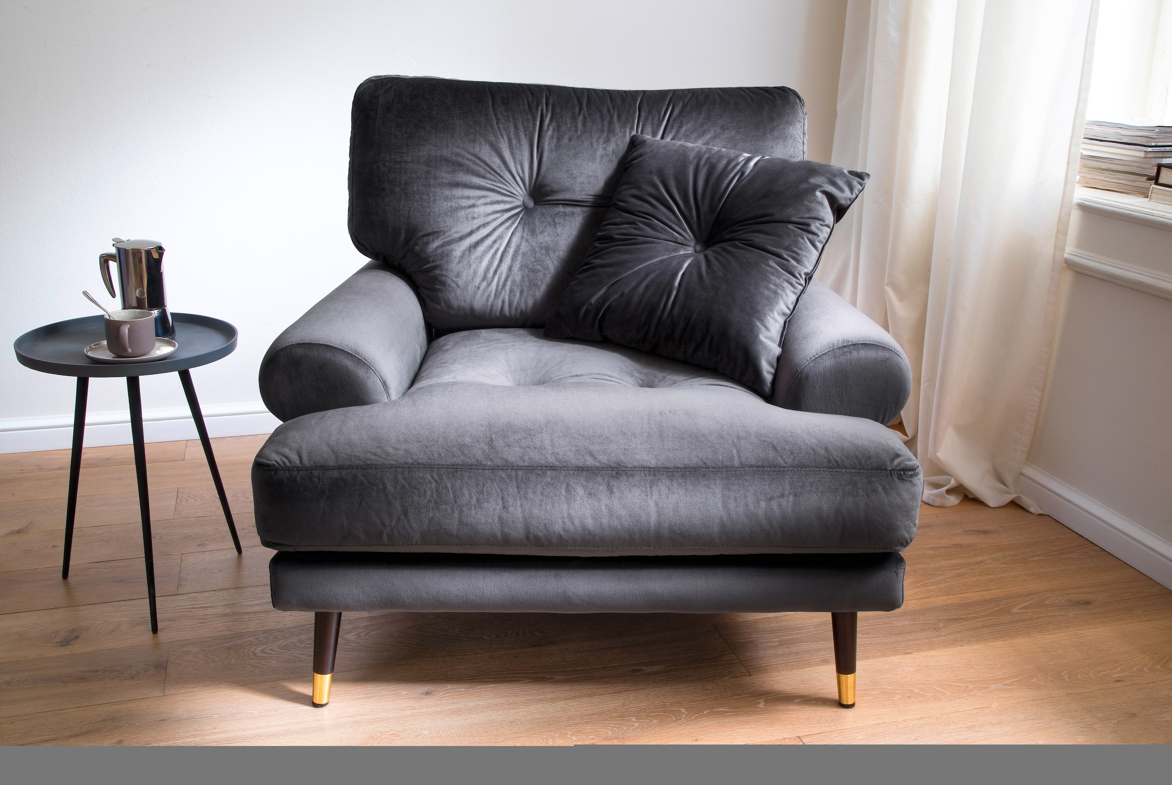 Trends by HG Loungesessel »TOKIO«, in Microfaser mit hochwertigem Holz/Metallfuß