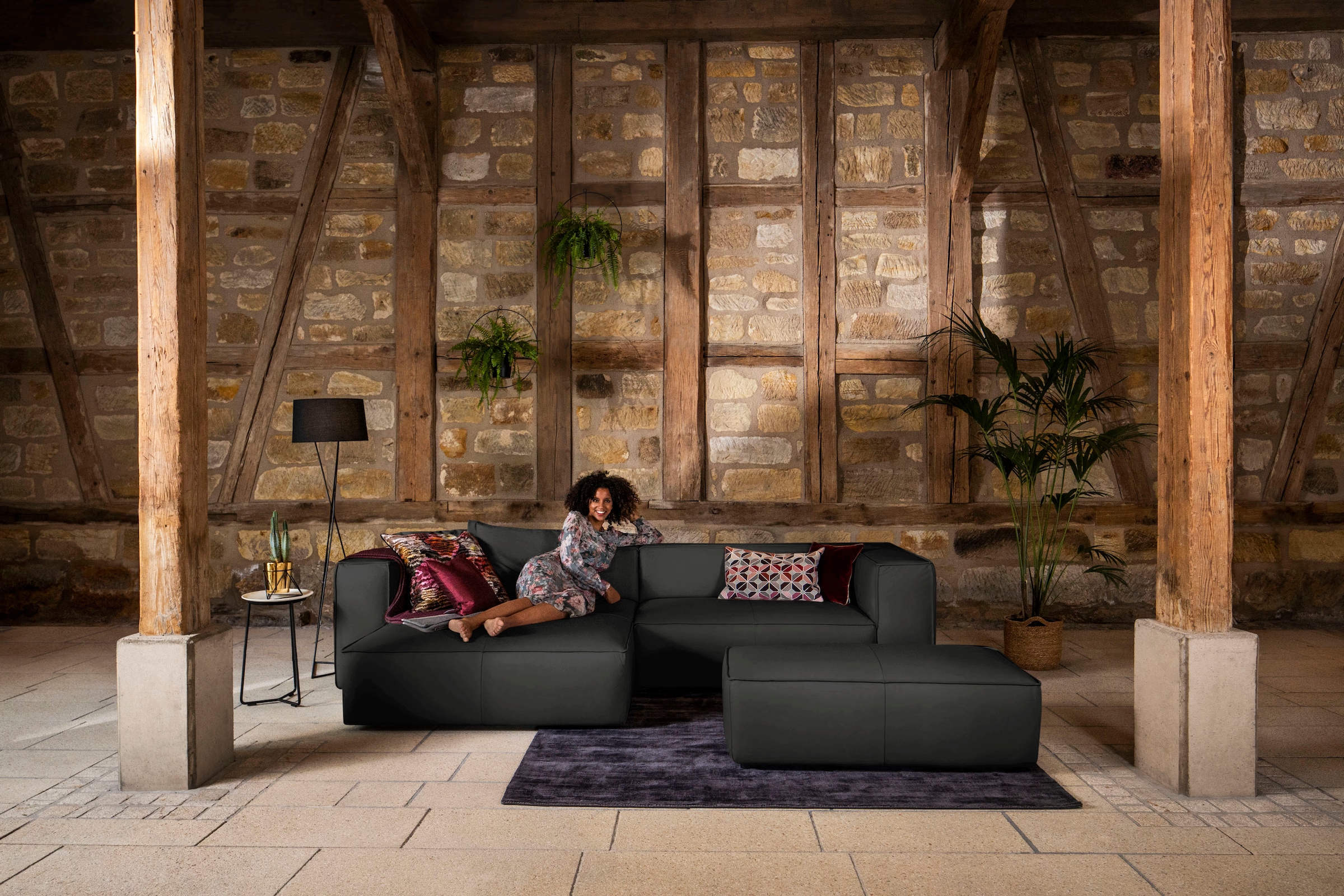 W.SCHILLIG Ecksofa "around-the-block Mega-Sofa & Hocker, viel Platz, Breite 300cm, L-Form" inklusive Hocker, mit eleganter Biese, mit Federkern