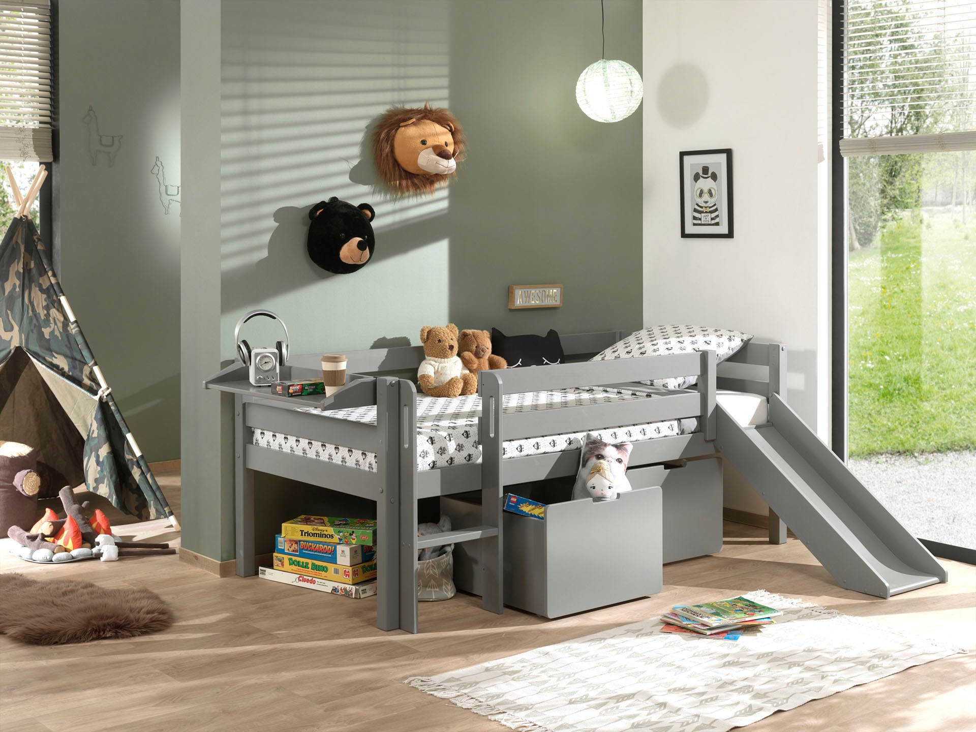 Vipack Spielbett »Vipack Pino«, (Made in Europe), Niedriges Spielbett mit LF 90 x 200 cm, wahlweise mit Hängeregal