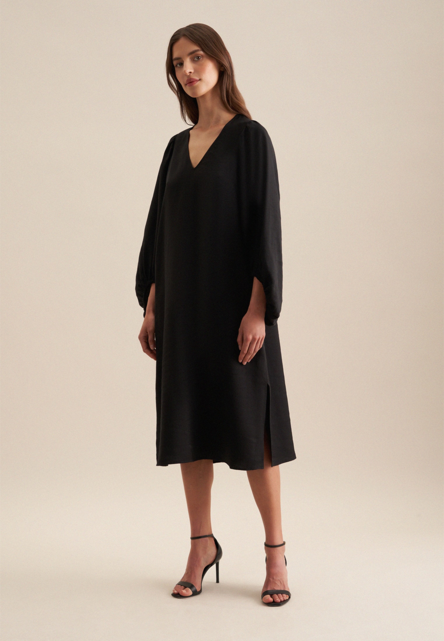 seidensticker Sommerkleid »Schwarze Rose«, Langarm V-Neck Uni
