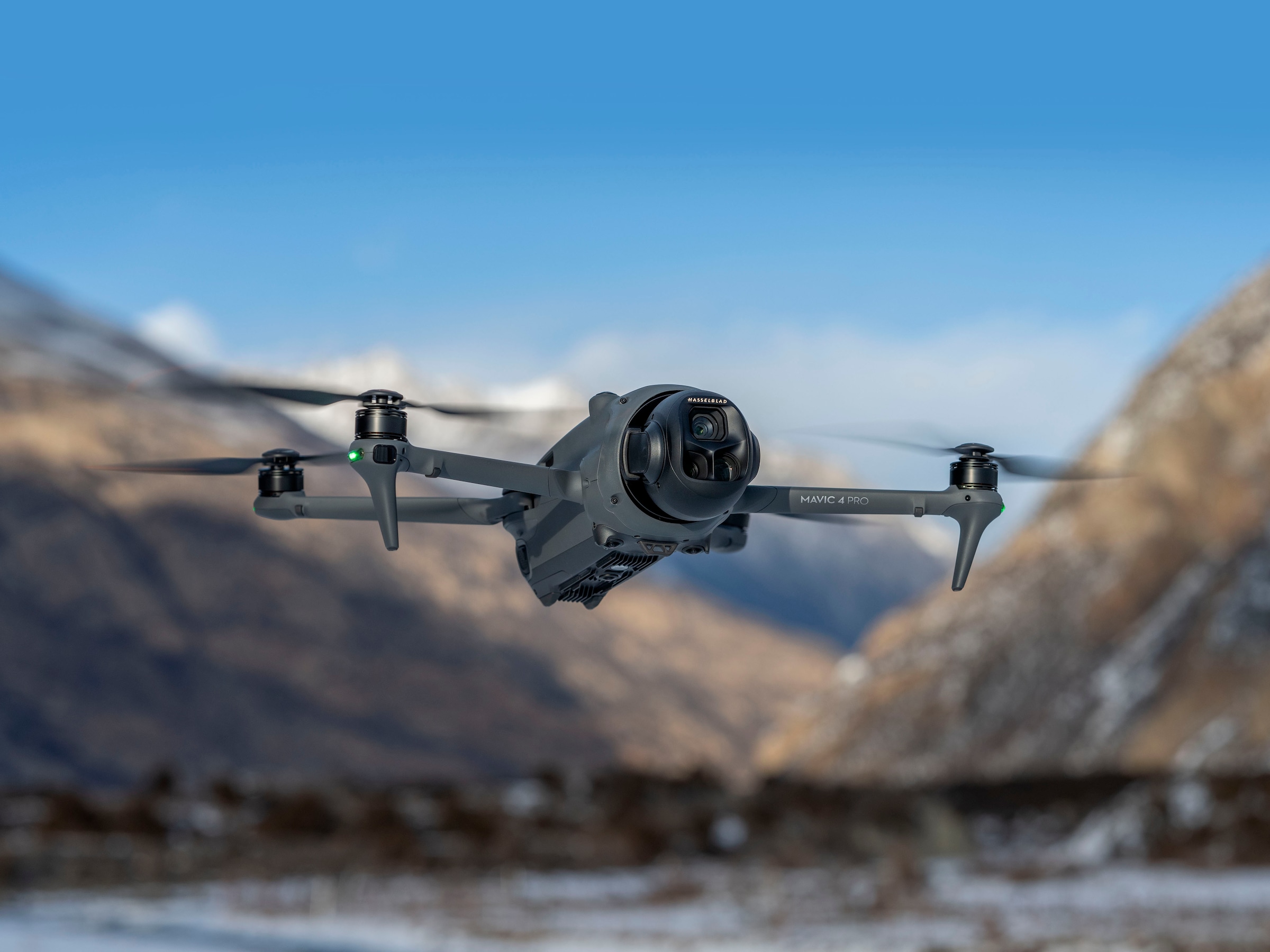 DJI Drohne »Mavic 4 Pro«, 6K/60 fps HDR, DJI RC 2 Fernsteuerung