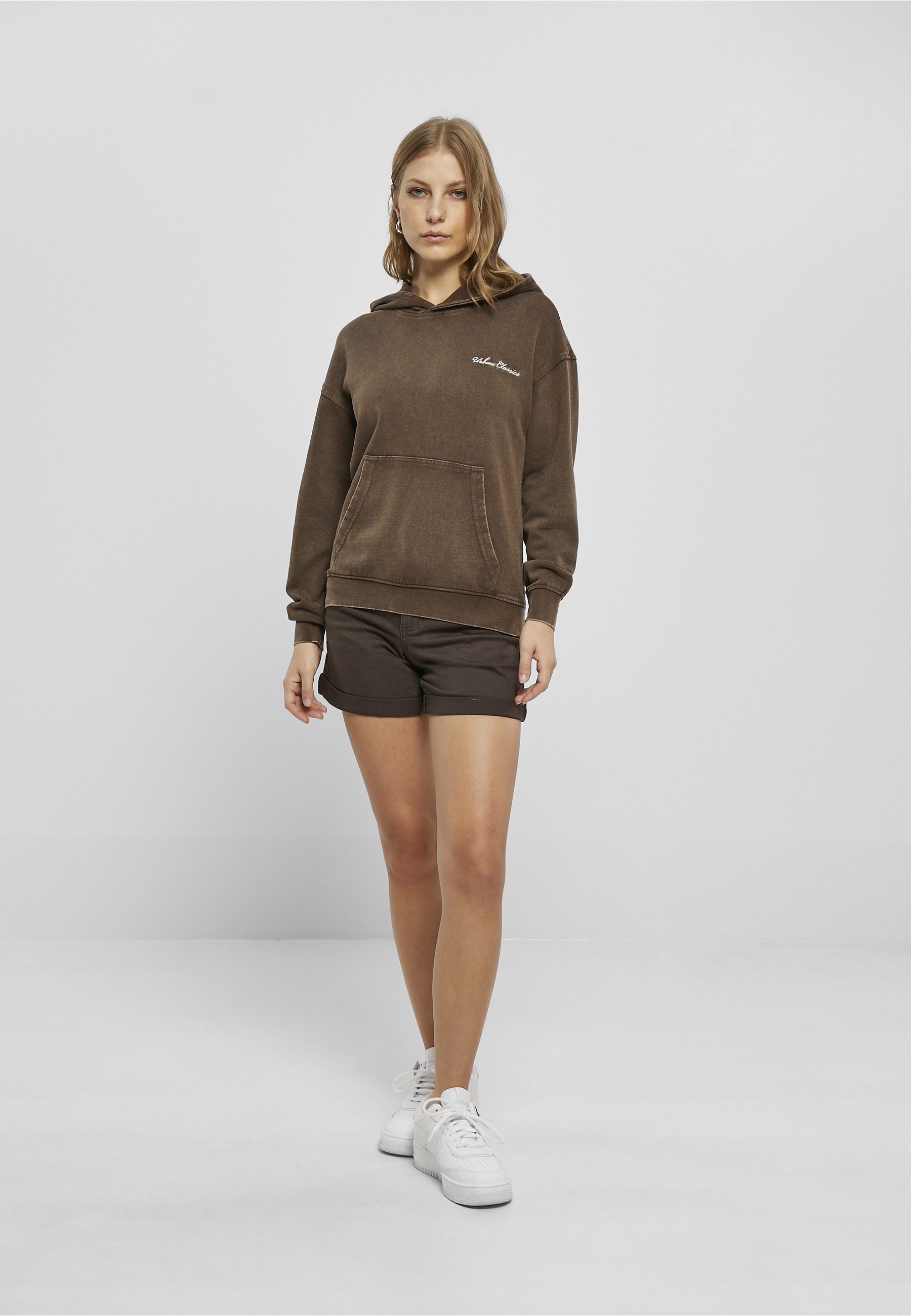 URBAN CLASSICS Kapuzensweatshirt »Urban Classics Damen Ladies Small Embroidery Terry Hoody«, 1 Stk.
