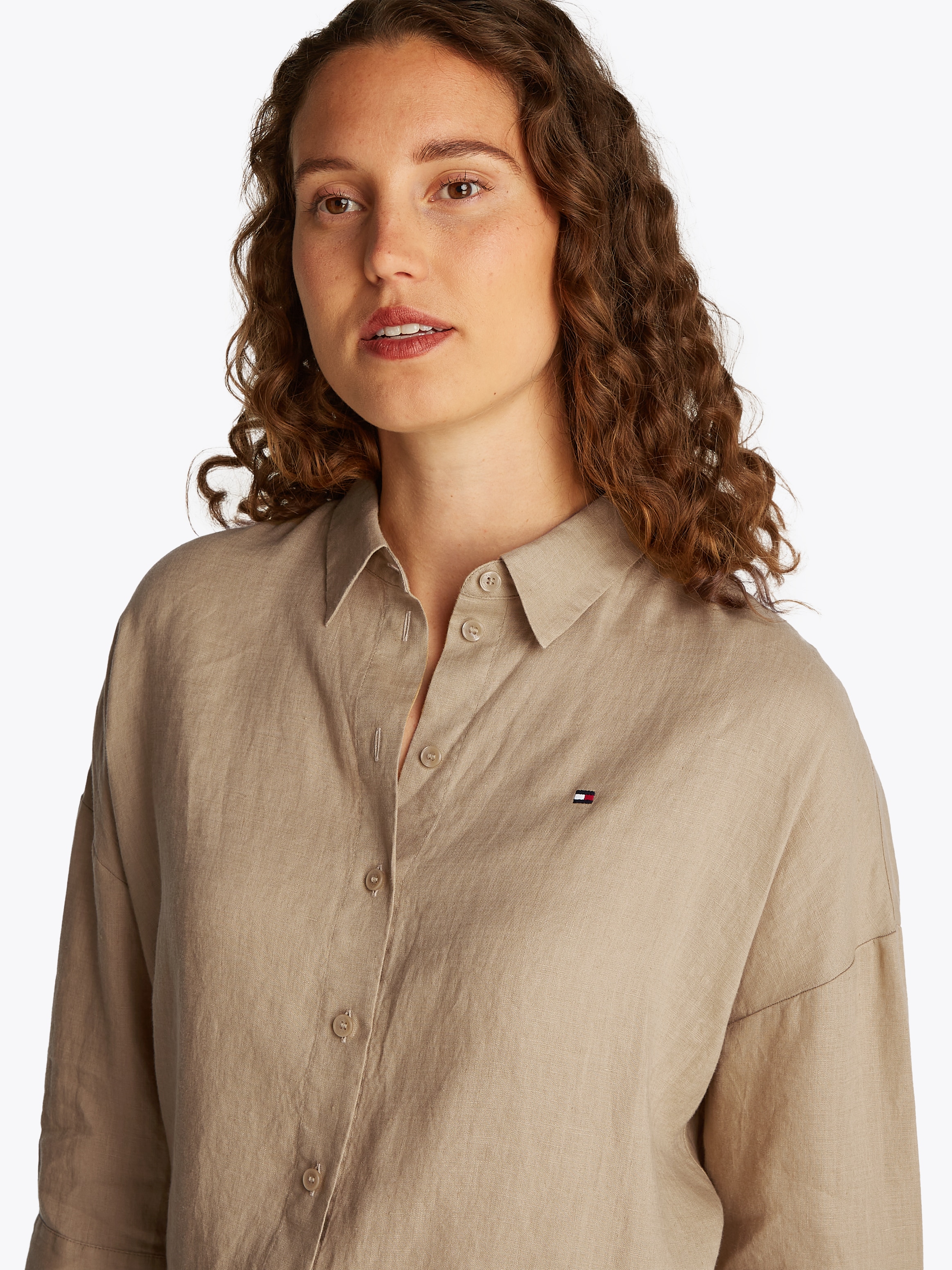 Tommy Hilfiger 3/4-Arm-Shirt »ESS LINEN LOOSE 3-4 SLEEVE SHIRT«, mit 3/4-Ärmel, Logostickerei,kühlendes Premium Leinen