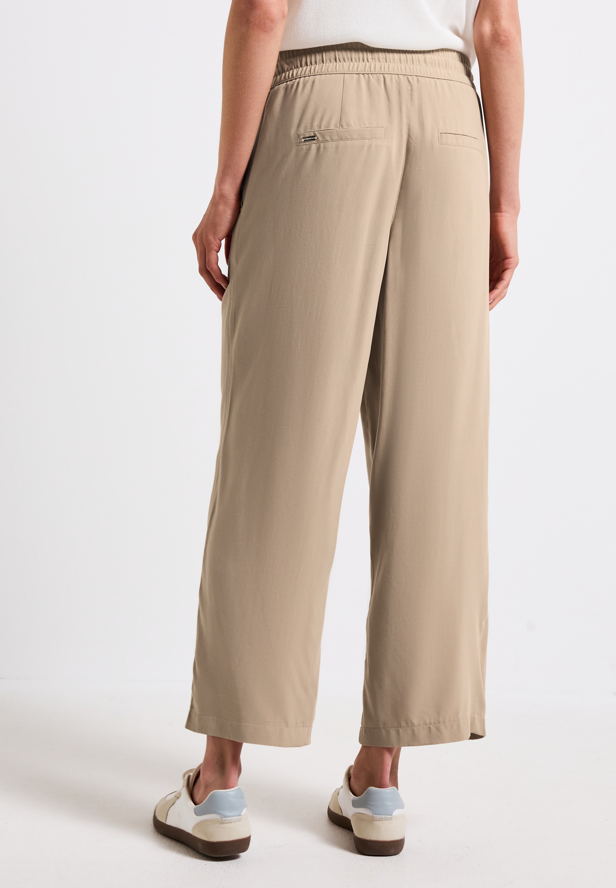 STREET ONE Stoffhose "Style Emee", mit elastischem Bund mit Tunnelzug günstig online kaufen