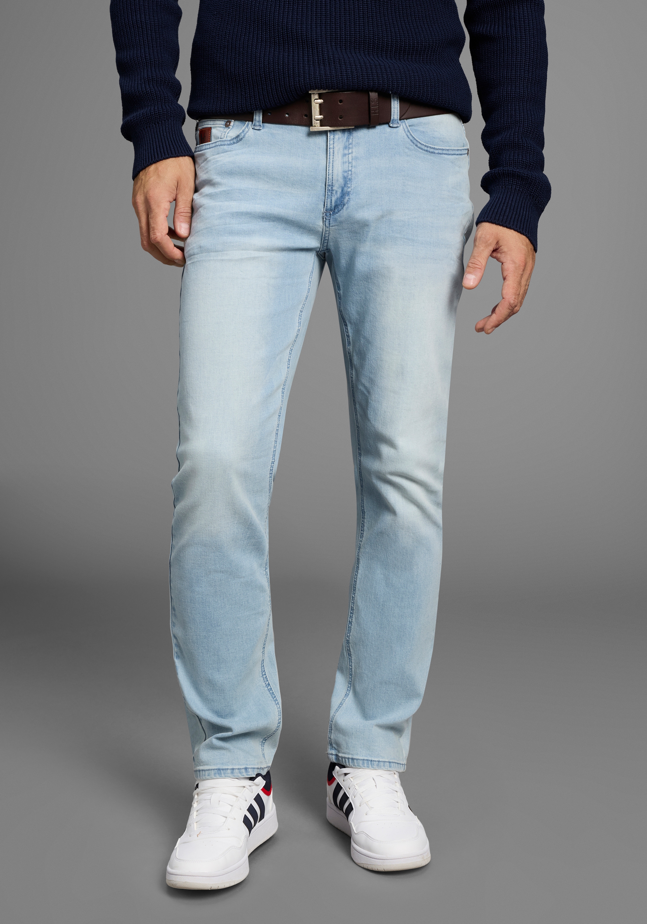 Bruno Banani Straight-Jeans "Hutch", gerade Beinform, teilweise mit modisch günstig online kaufen
