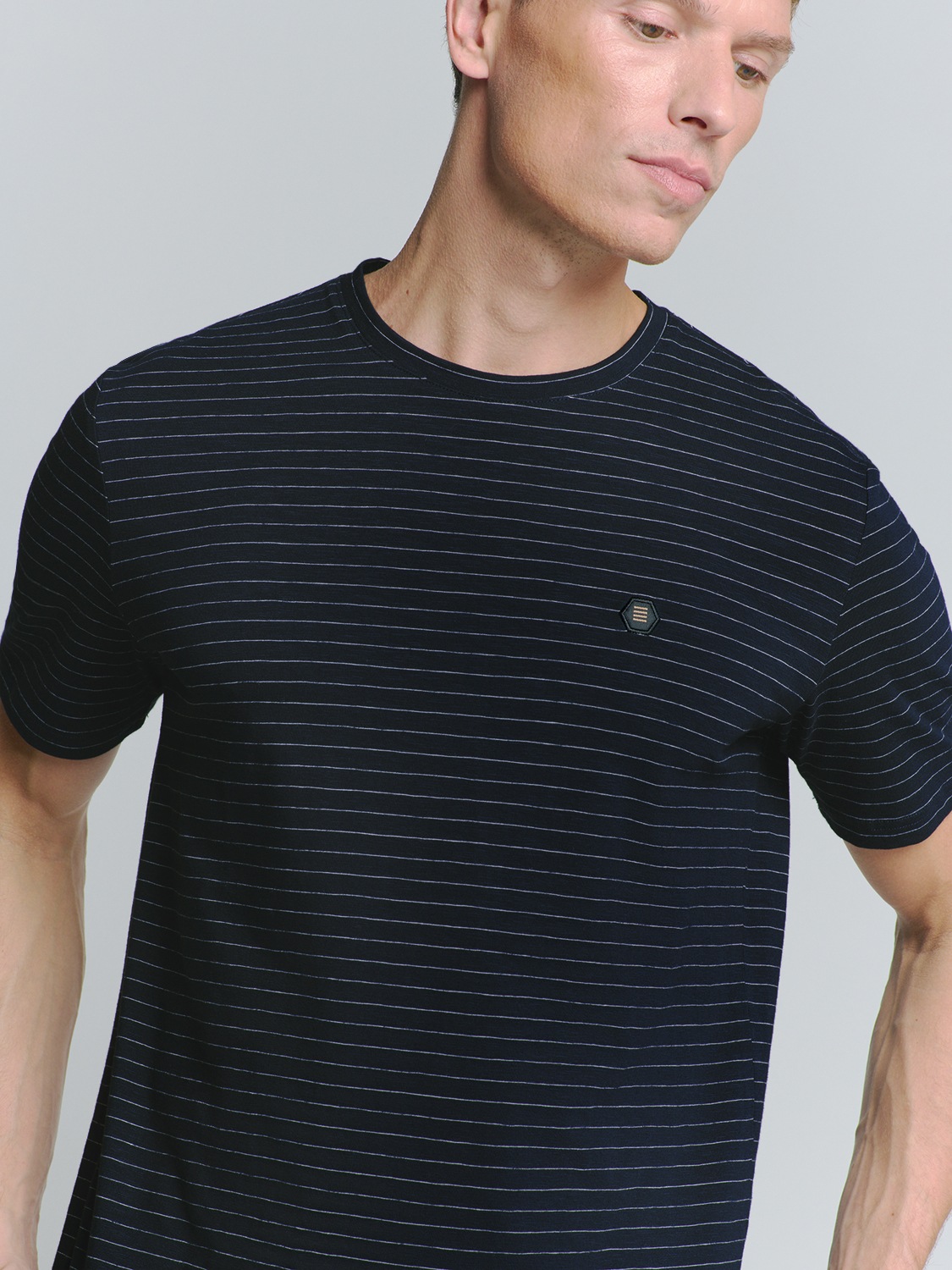NO EXCESS T-Shirt »No Excess Crewneck T-Shirt«