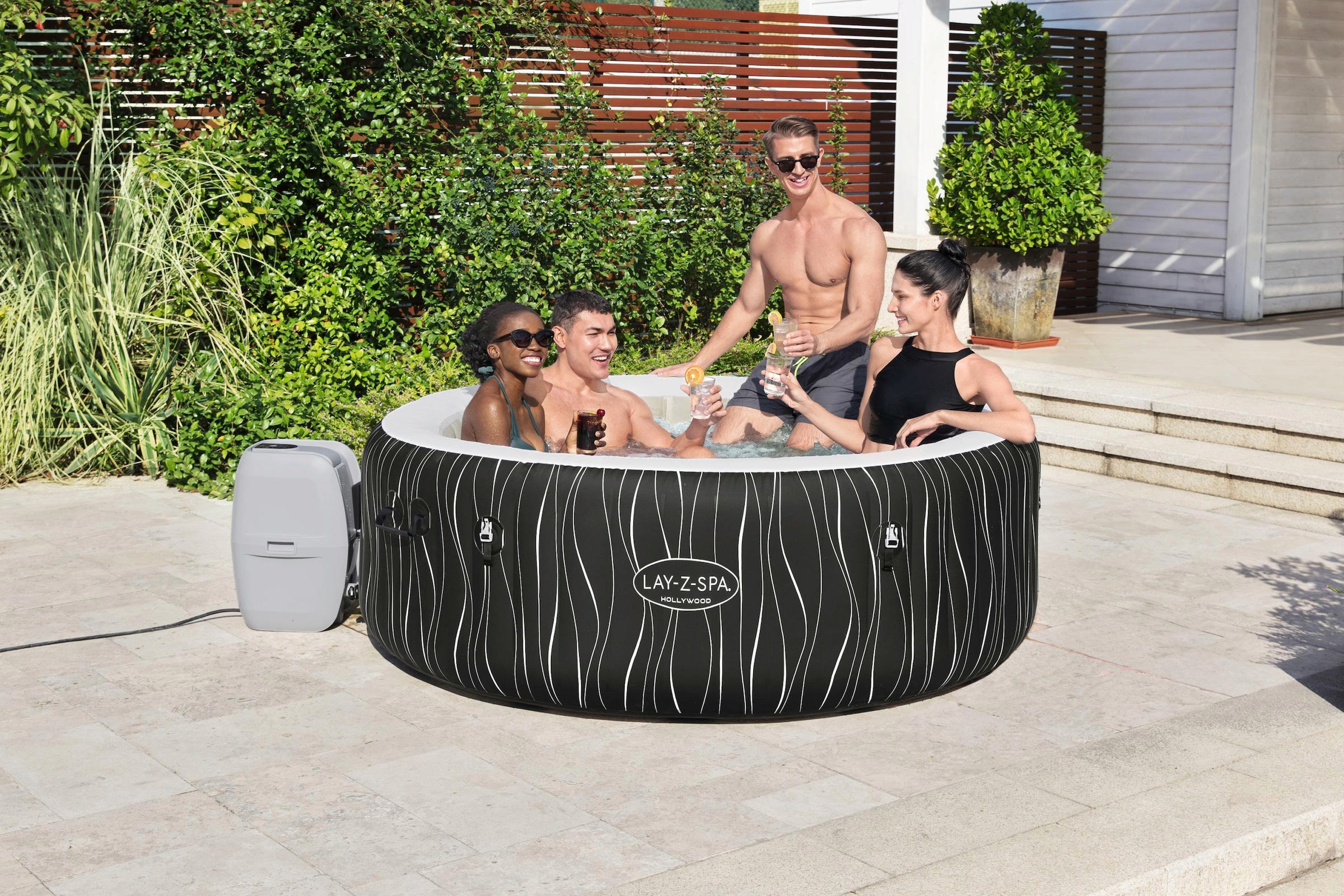 Bestway Whirlpool »LAY-Z-SPA® LED-Hollywood AirJet™«, ØxH: 196x66 cm, für bis zu 6 Personen