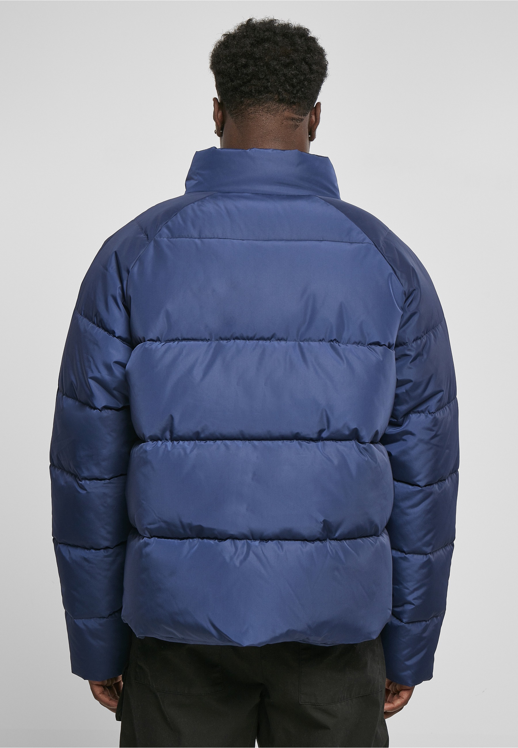 URBAN CLASSICS Winterjacke »Urban Classics Herren Raglan Puffer Jacket« 1 Stk. tlg. ohne Kapuze