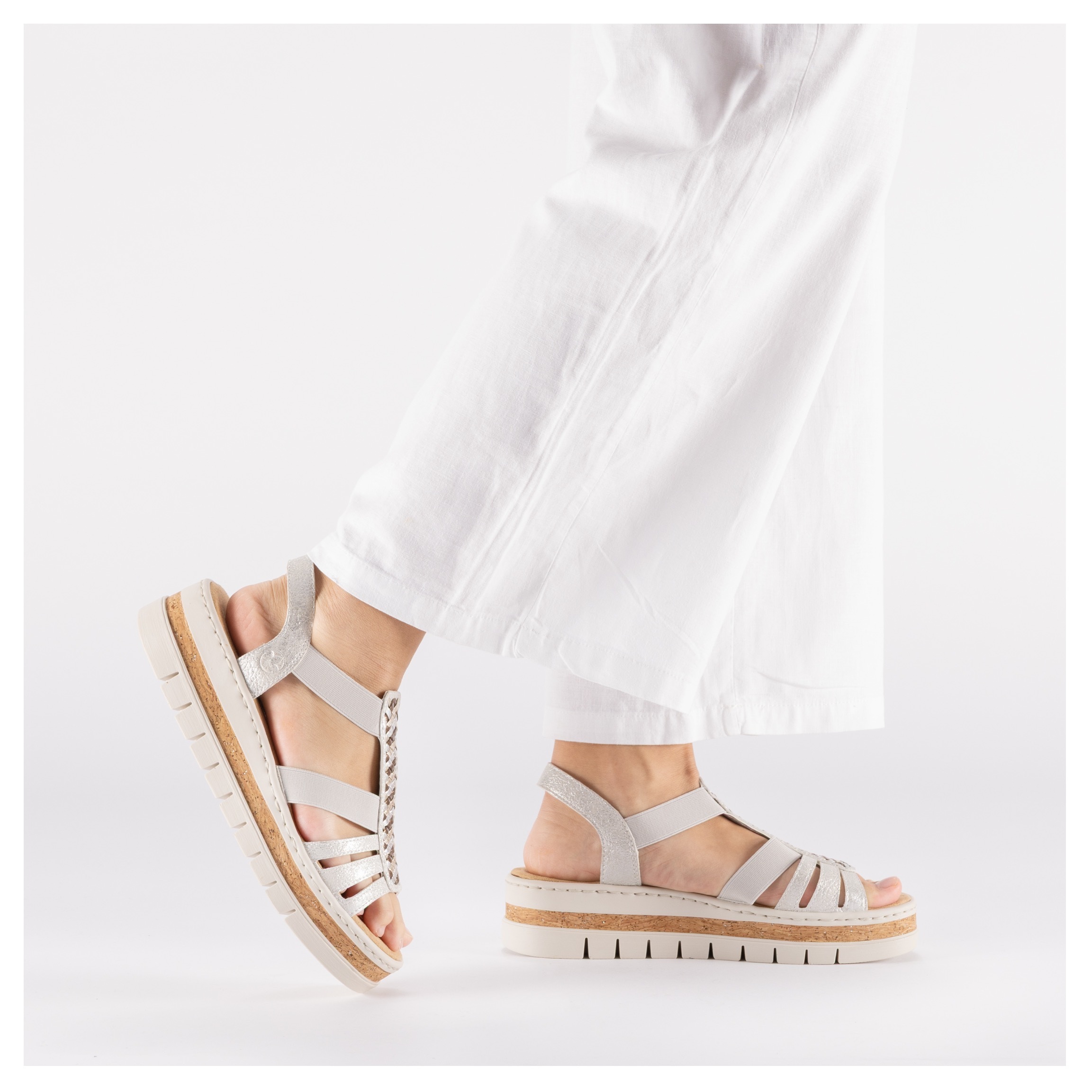 Rieker Keilsandalette  Keilsandalette, Plateausandale, Sommerschuh in Metallic-Optik