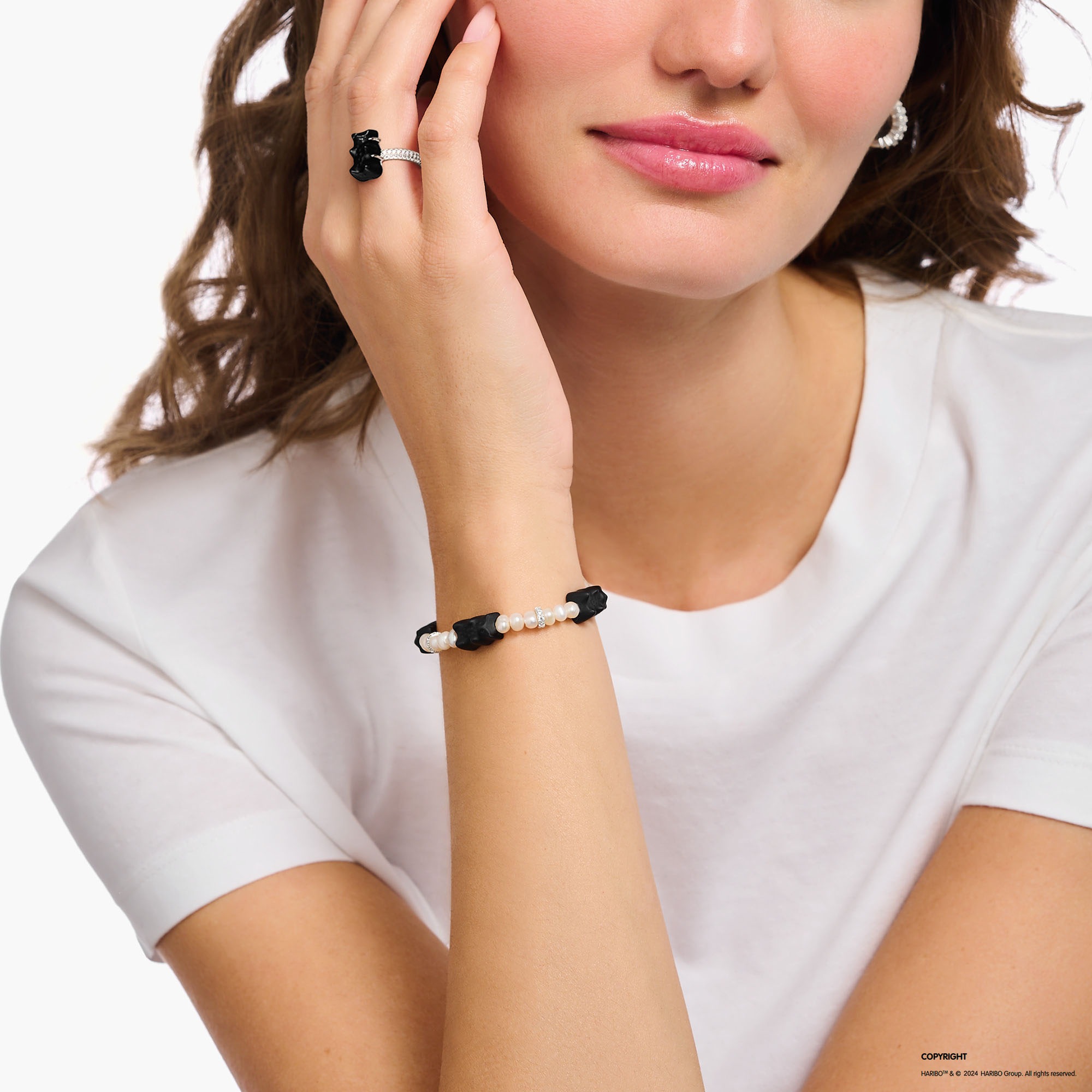 THOMAS SABO Armband »THOMAS SABO x HARIBO Schmuck: Perlenarmband mit Goldbären«, mit Kristallglas, Zirkonia (synth.) - mit Süßwasserzuchtperle