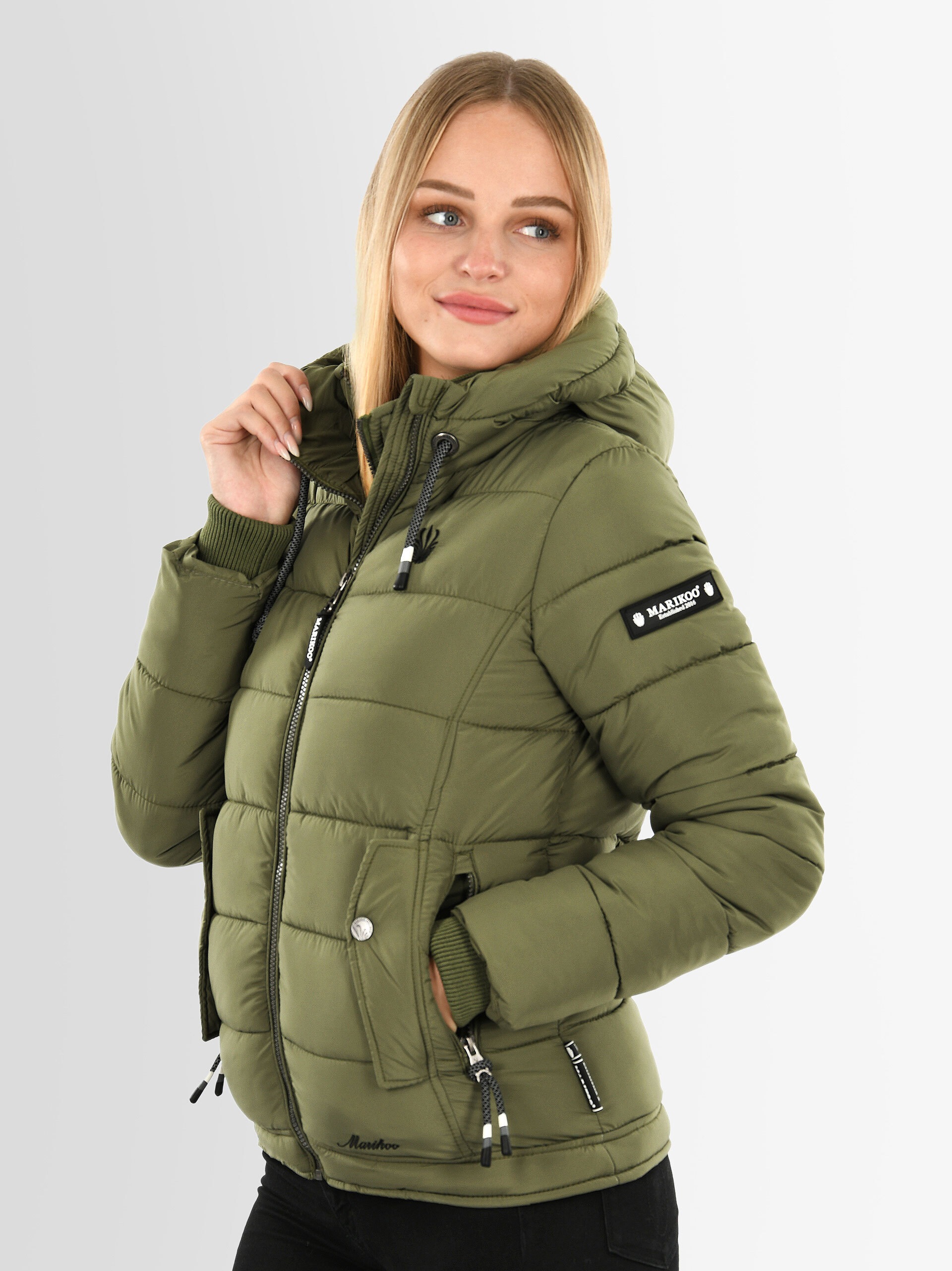Marikoo Outdoorjacke »Taisaa Pri«, mit hochstehendem Kragen
