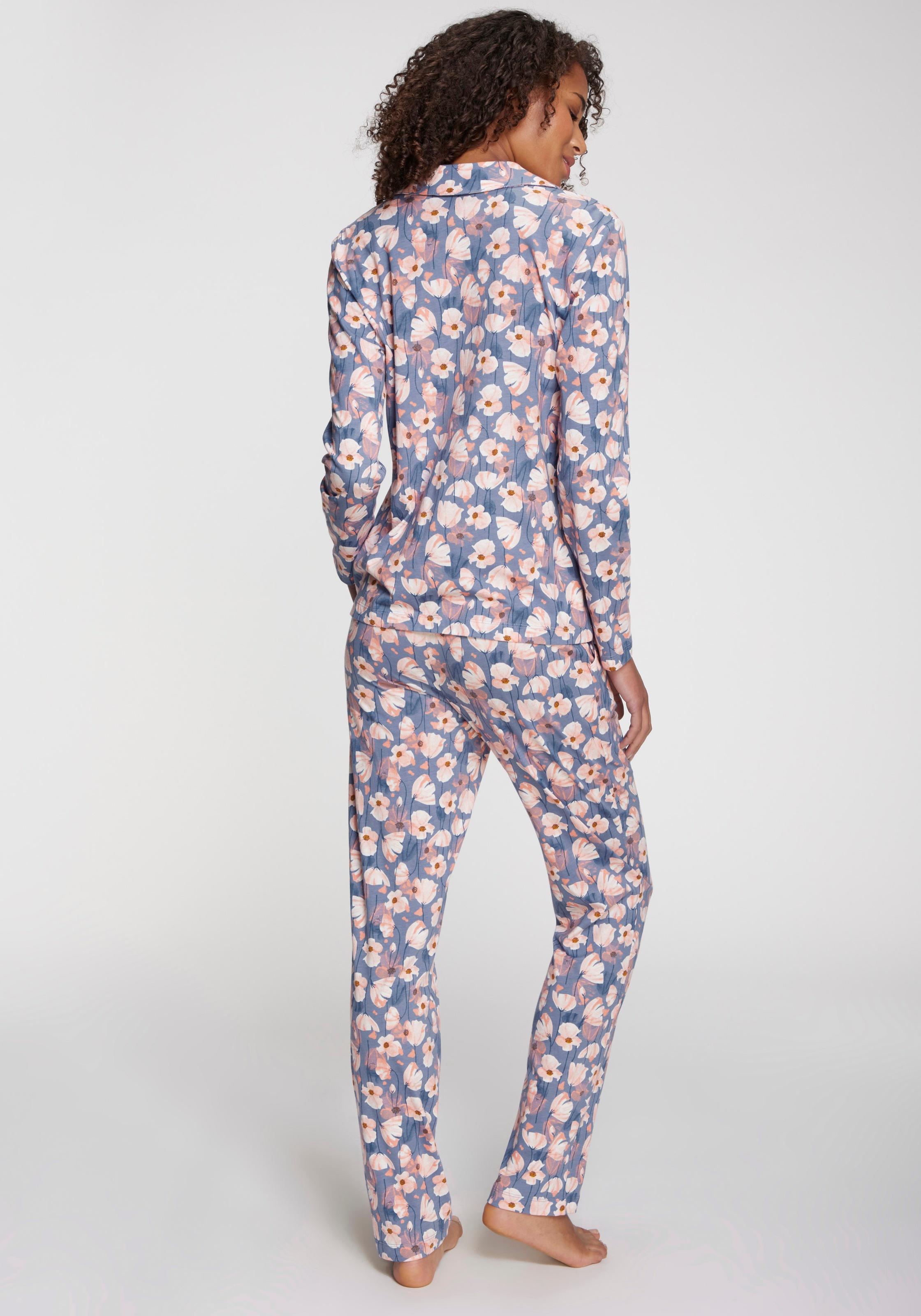 Vivance Dreams Pyjamaoberteil, mit schönem Allover-Muster