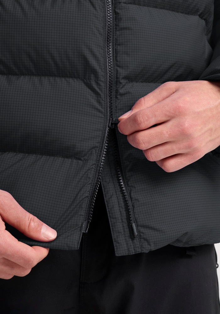 Jack Wolfskin Winterjacke »ICY HOLLOW JKT M« Winterjacke, warm, wind- und wasserabweisend
