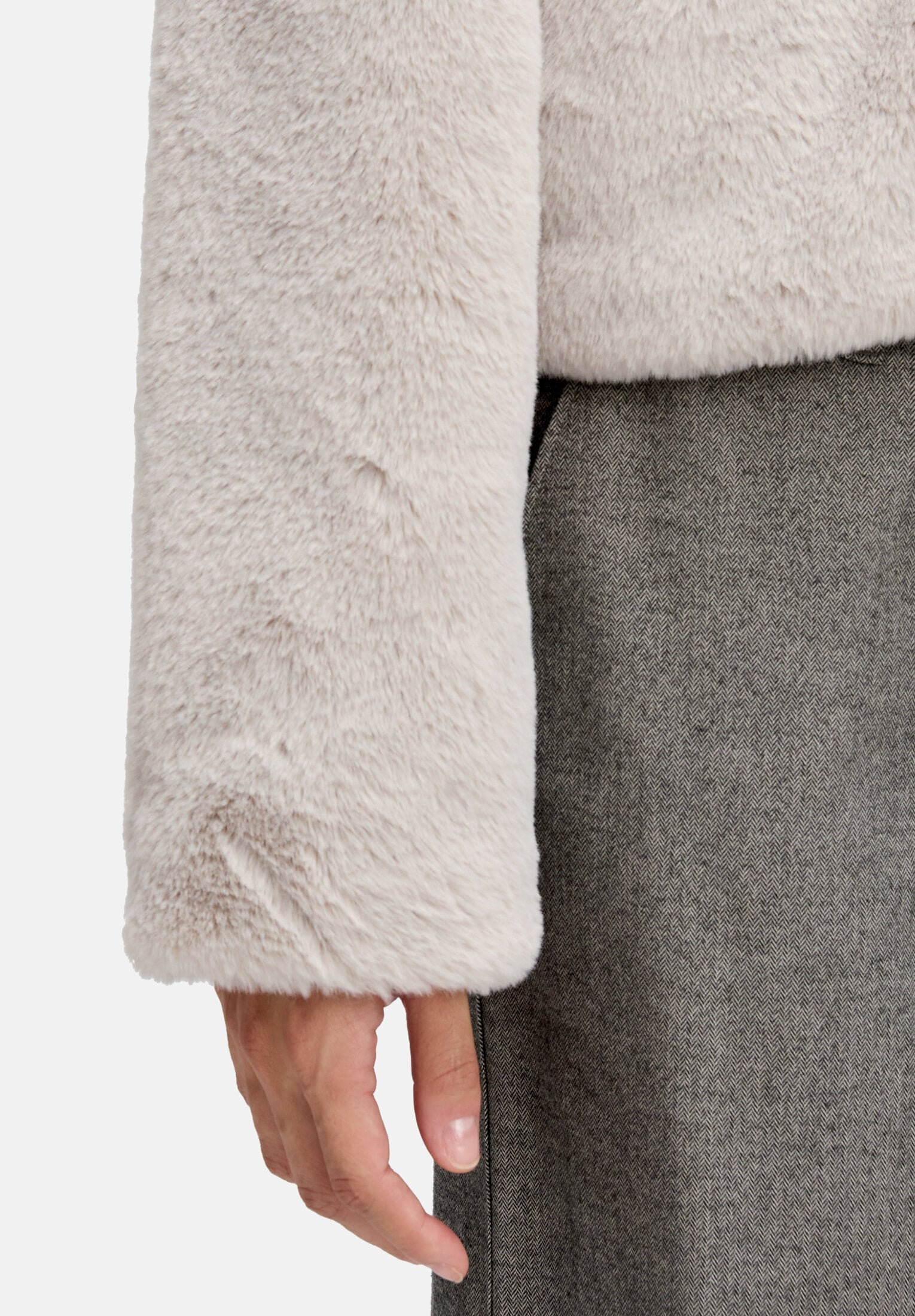 Cartoon Fellimitatjacke »Damen mit Eingrifftaschen«