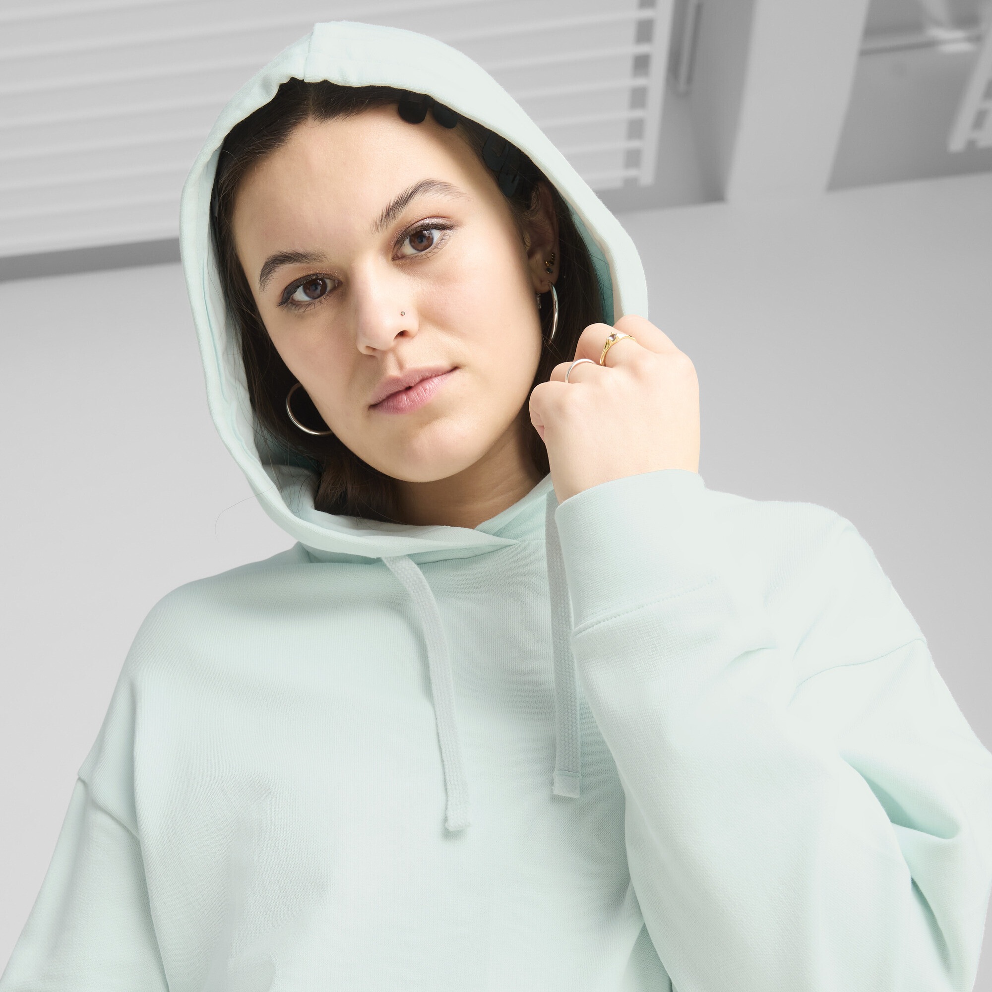PUMA Hoodie »ESS ELEVATED Bequemer Hoodie Damen«