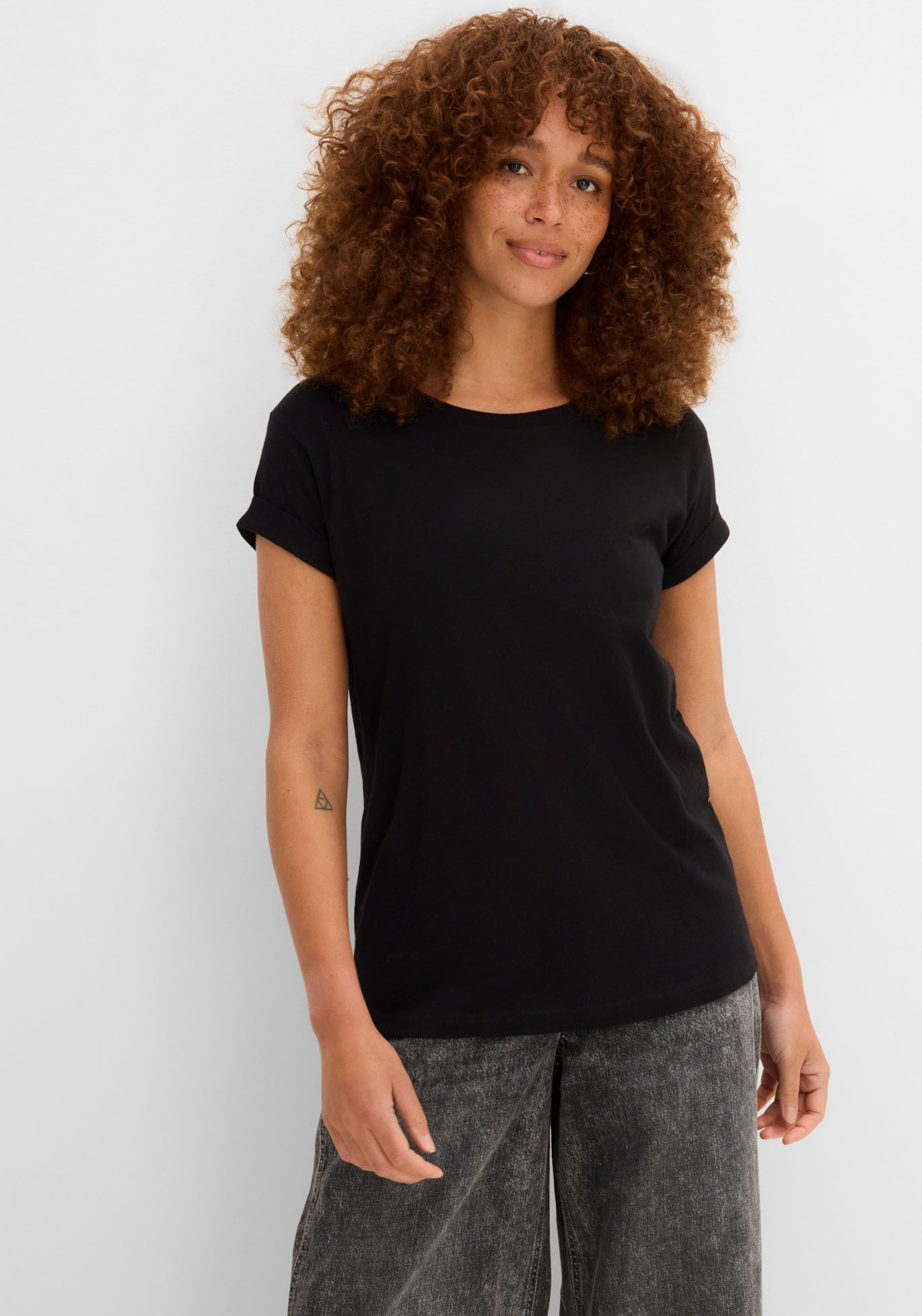 bonprix T-Shirt "Boxy-Shirt" lockere, figurumspielende Passform, Kurzarm, Rundhalsausschnitt
