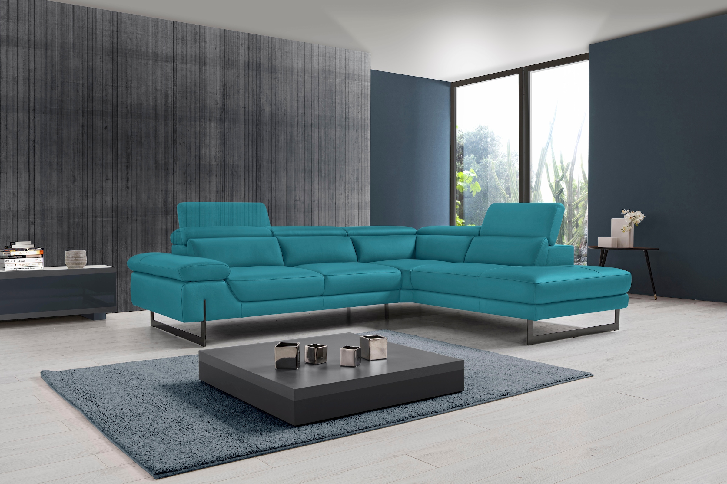 Egoitaliano Ecksofa "Queenie, extravagantes Sofa mit erstklassigem Sitzkomfort, L-Form" mit verstellbarer Armlehne und Kopfteilen für Wohlfühlkomfort