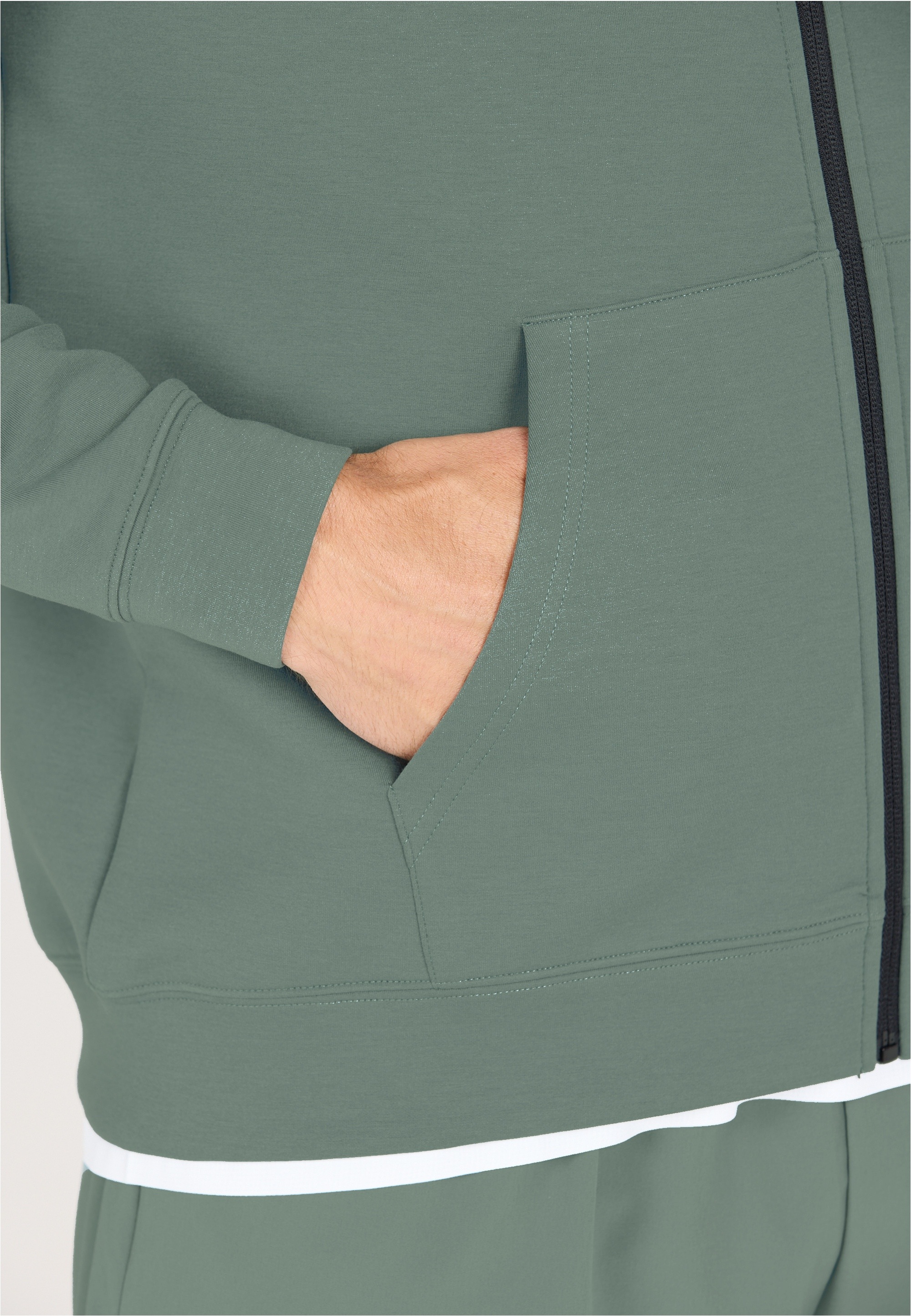 Virtus Sweatshirt »Taro«, in angenehm weicher Qualität