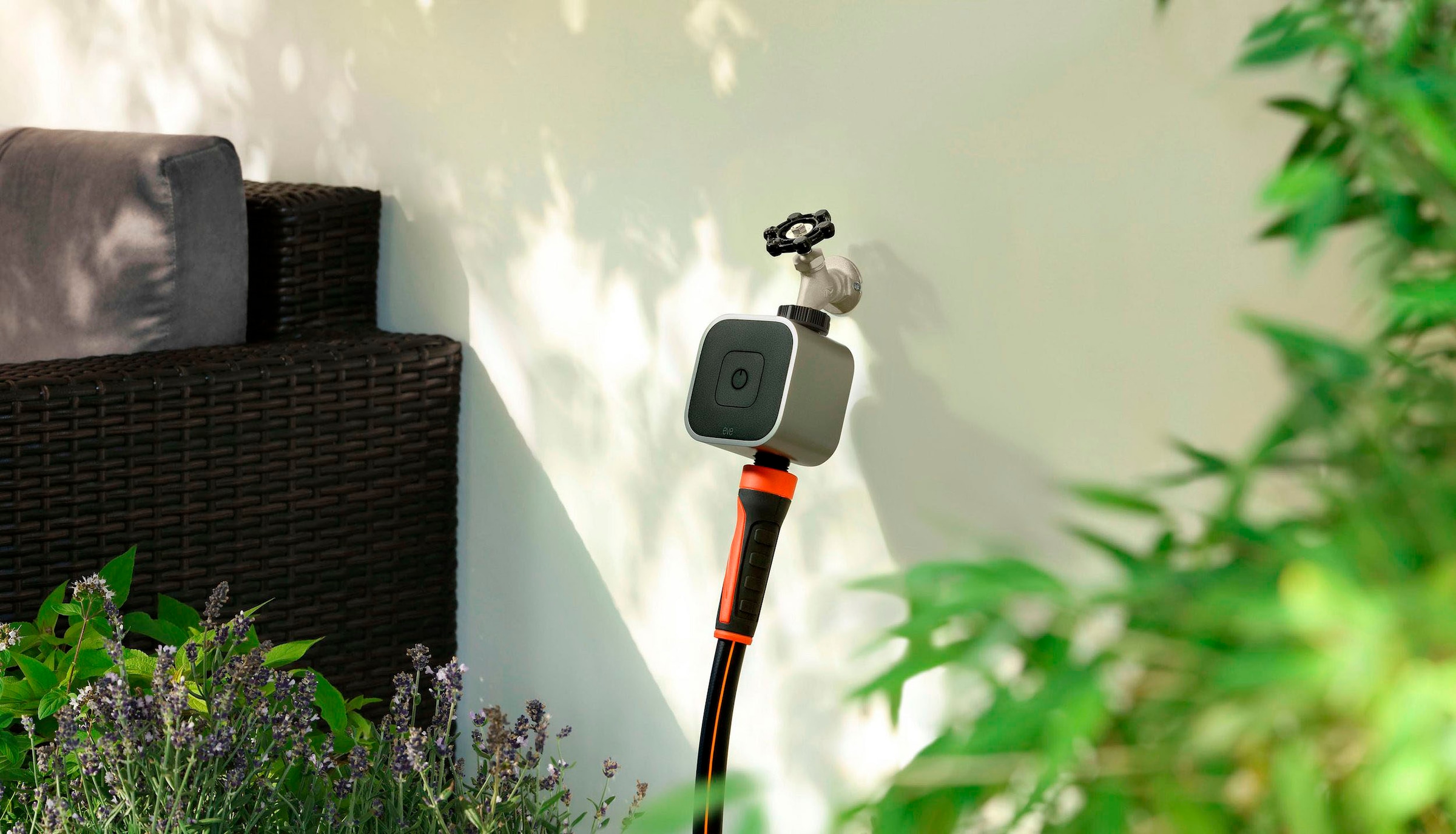 EVE Bewässerungscomputer »Aqua (HomeKit) + Schlauchverbinder 2-Wege-Verteiler«, (Packung)