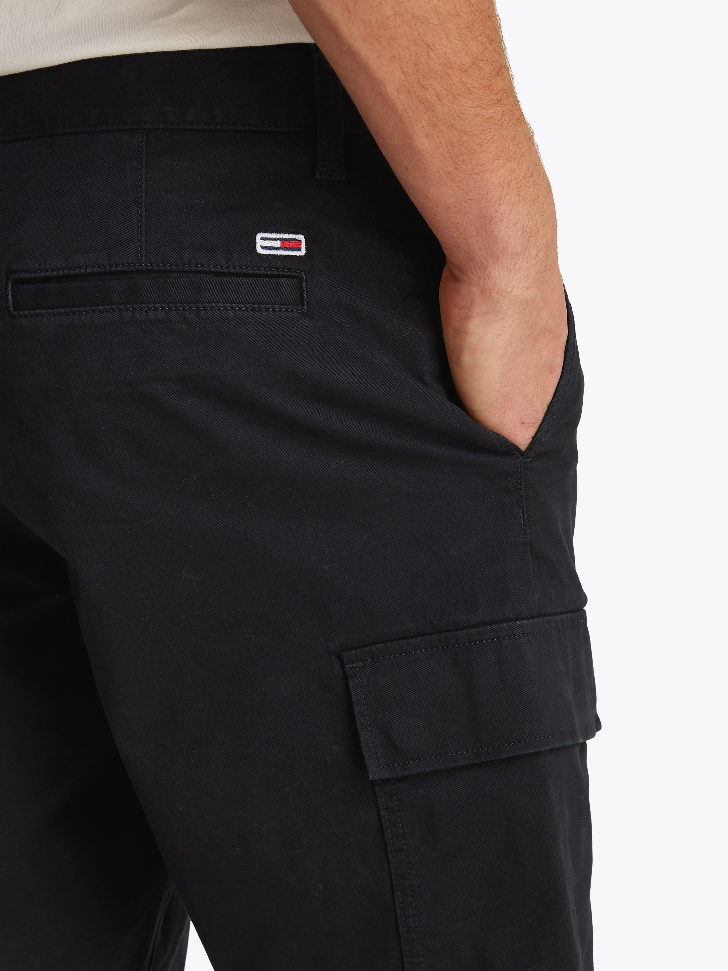 Tommy Jeans Cargoshorts »TJM SCANTON CARGO SHORT«, Mit Gürtelschlaufen
