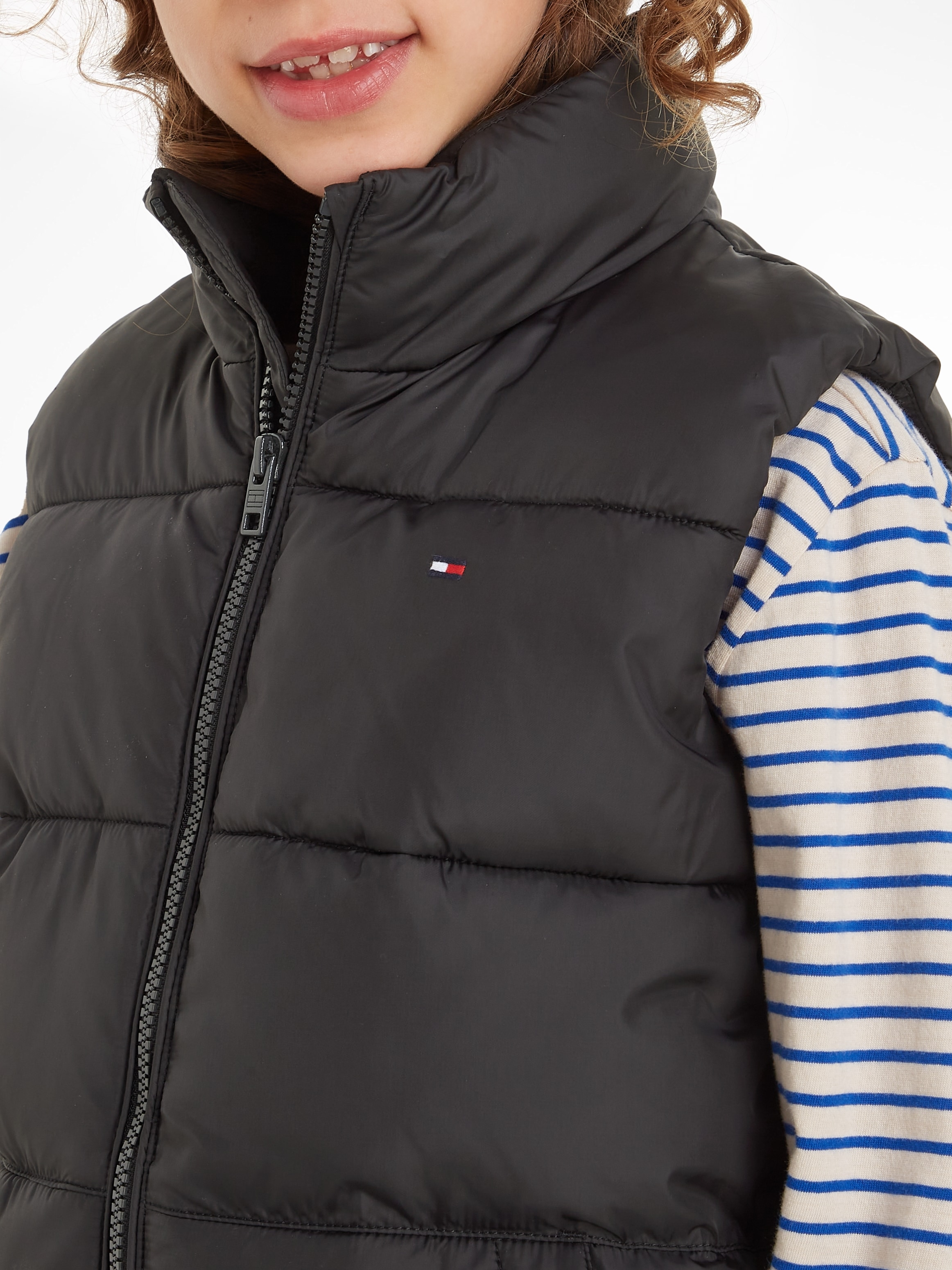 Tommy Hilfiger Steppweste »ESSENTIAL PADDED VEST«, Kinder bis 16 Jahre mit Logostickerei