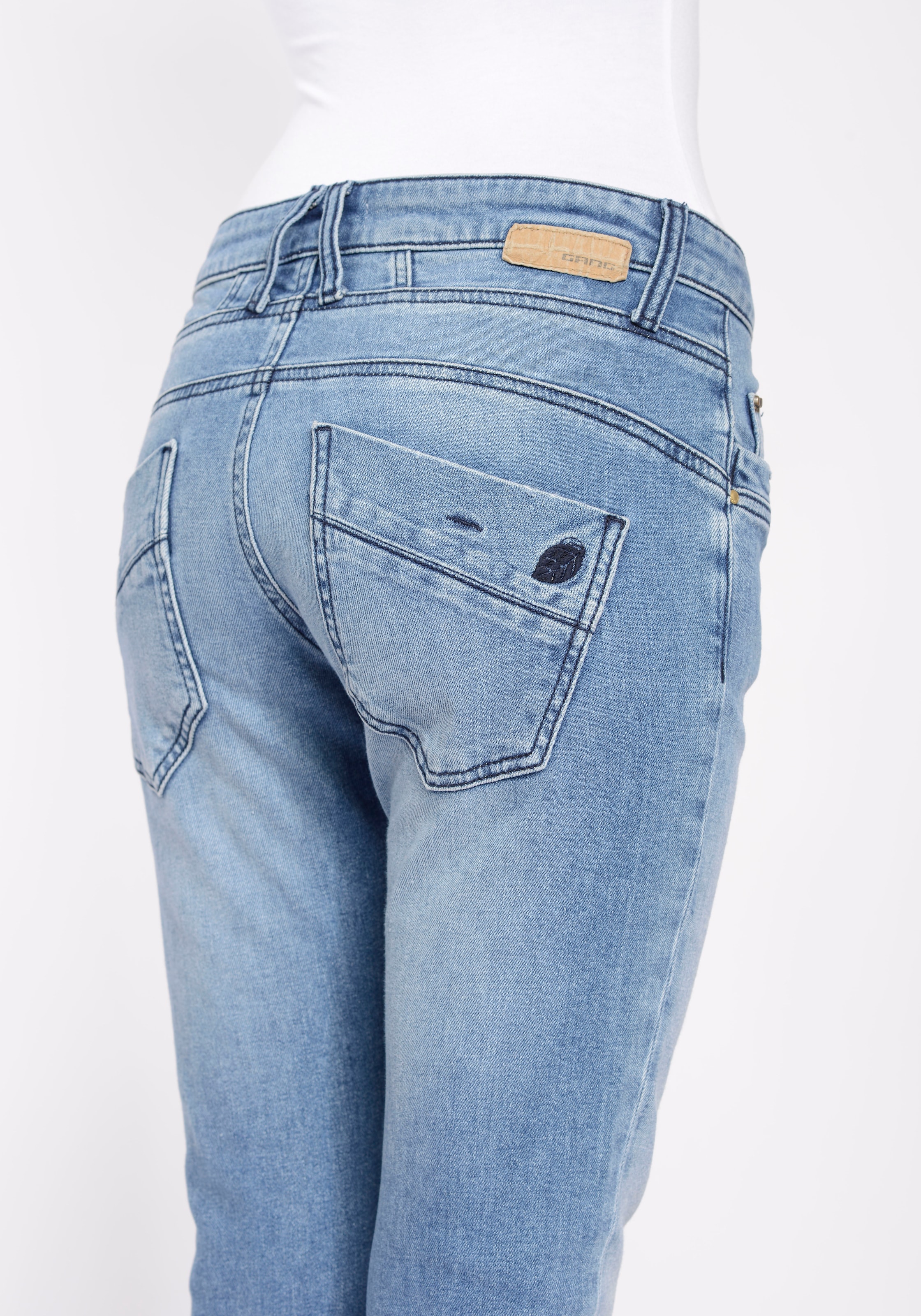 GANG Relax-fit-Jeans »94GERDA DEEP CROTCH«, aus der ECO LINE mit Bio-Baumwolle und Stretch
