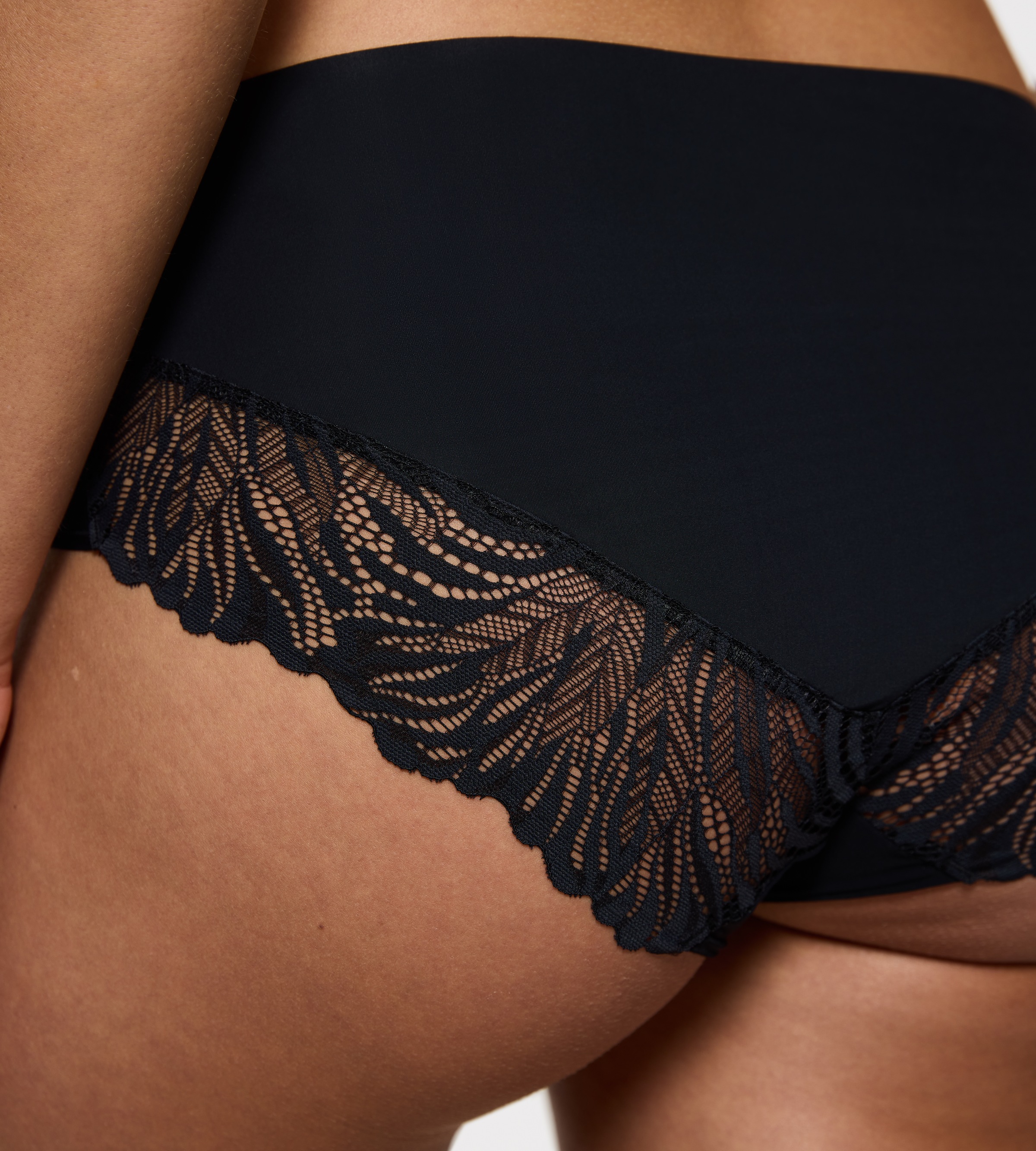 Triumph Slip »Pretty Micro Maxi«, Spitzendetails