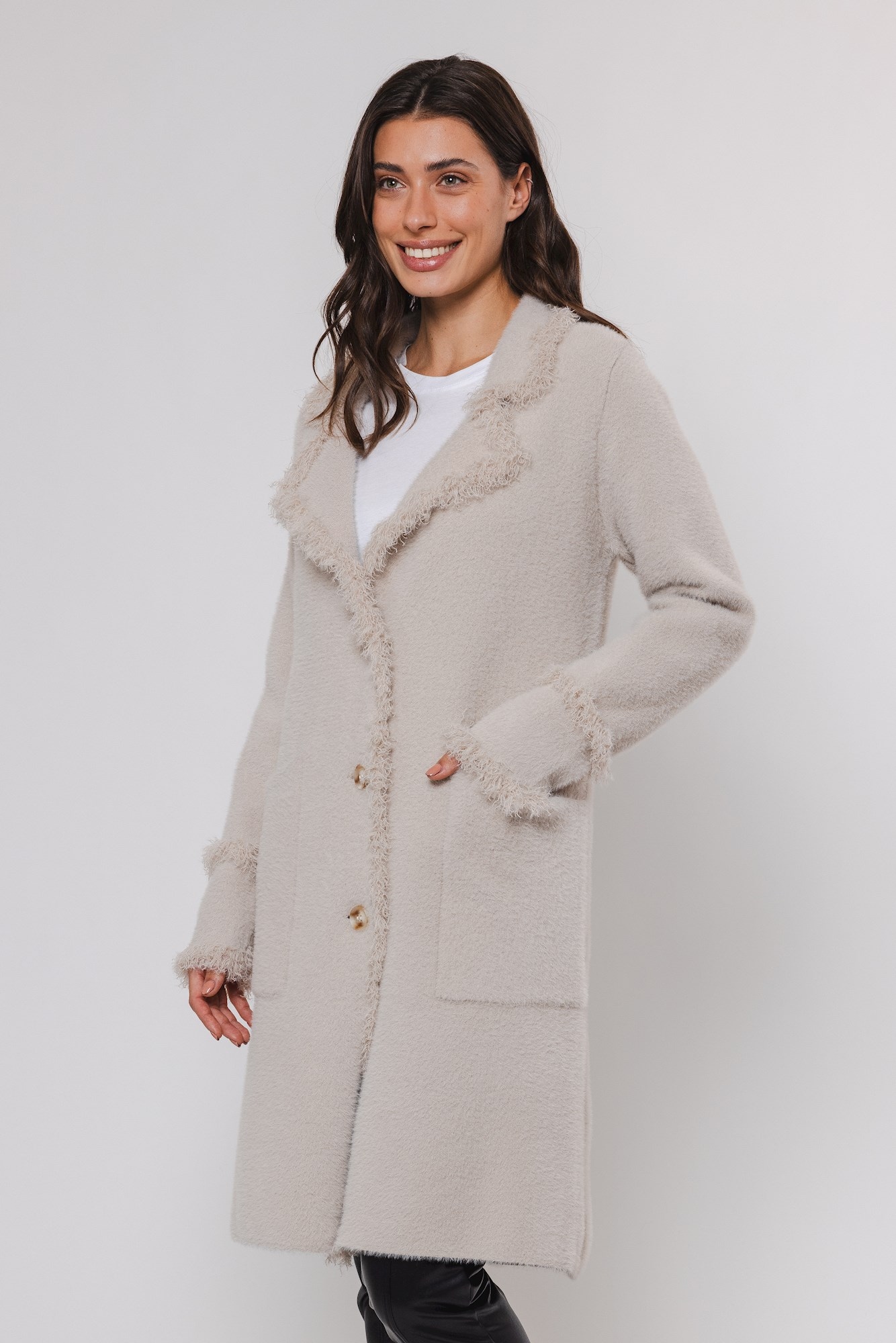 Rino & Pelle Longstrickjacke »CATENA«, mit Fransendetails und Knöpfen