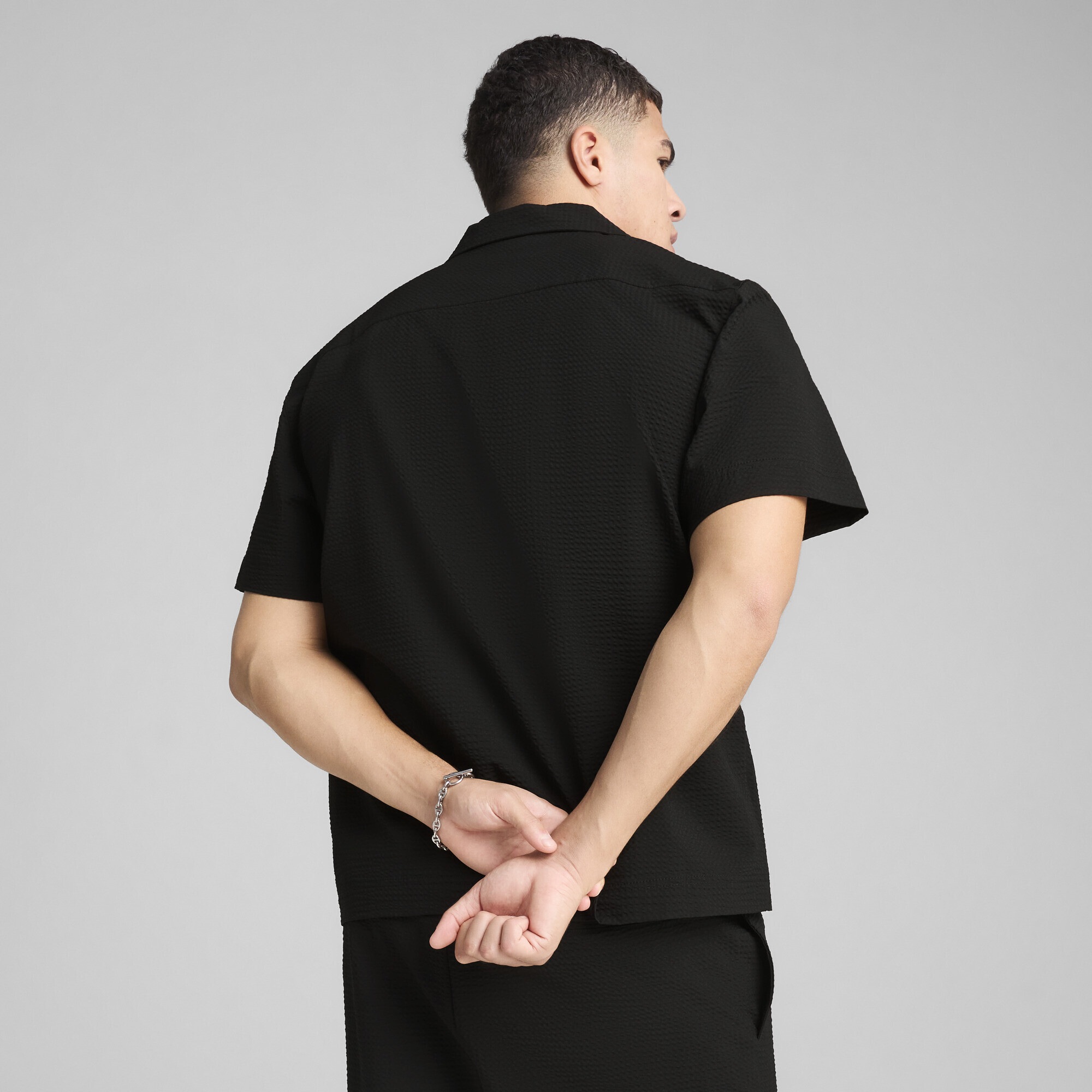 PUMA T-Shirt »WARDROBE ESS Relaxed Seersucker-Shirt Herren«
