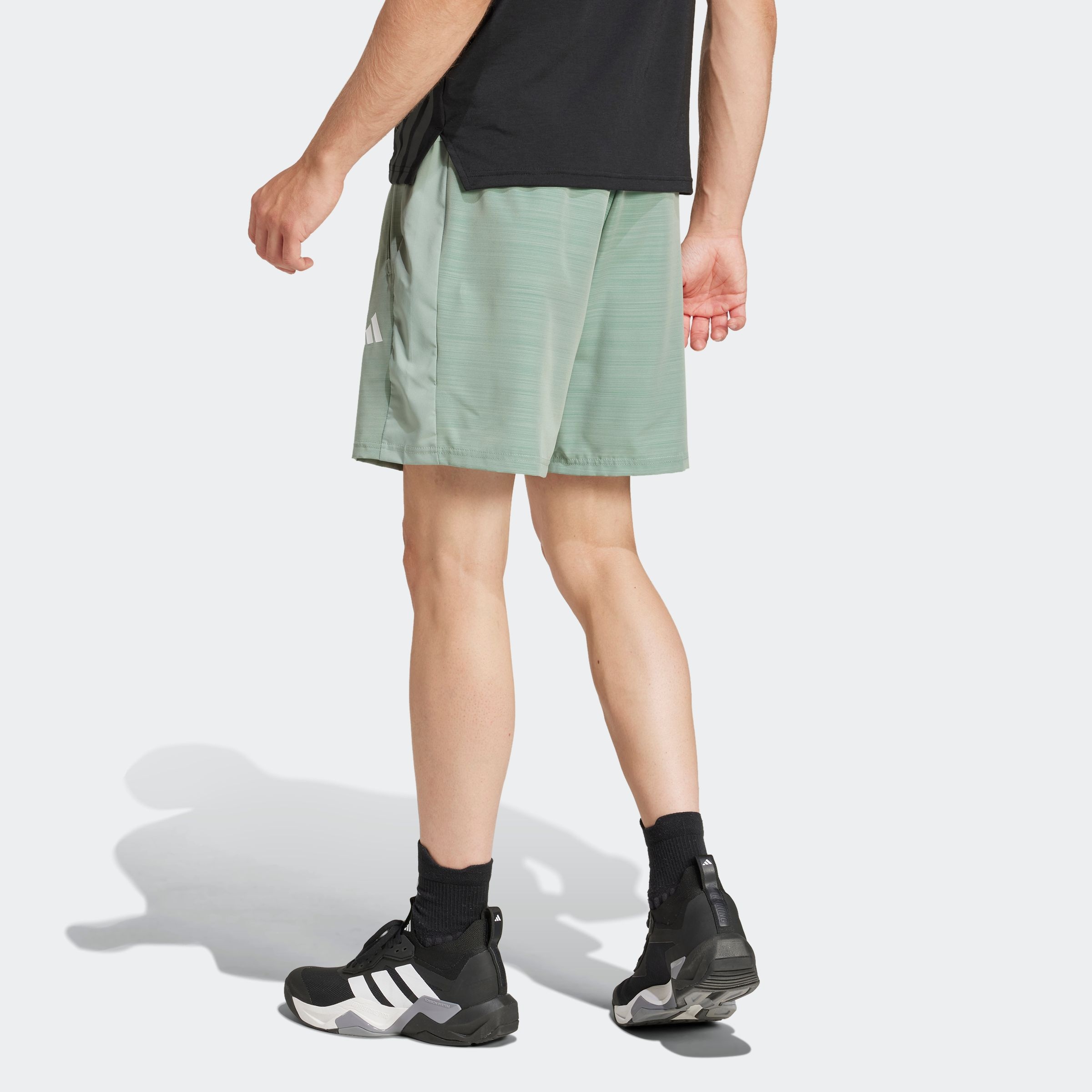adidas Performance Shorts »TR-ES WV MEL S«, (1 tlg.), Trainingsshorts, meliert, leicht & atmungsaktiv