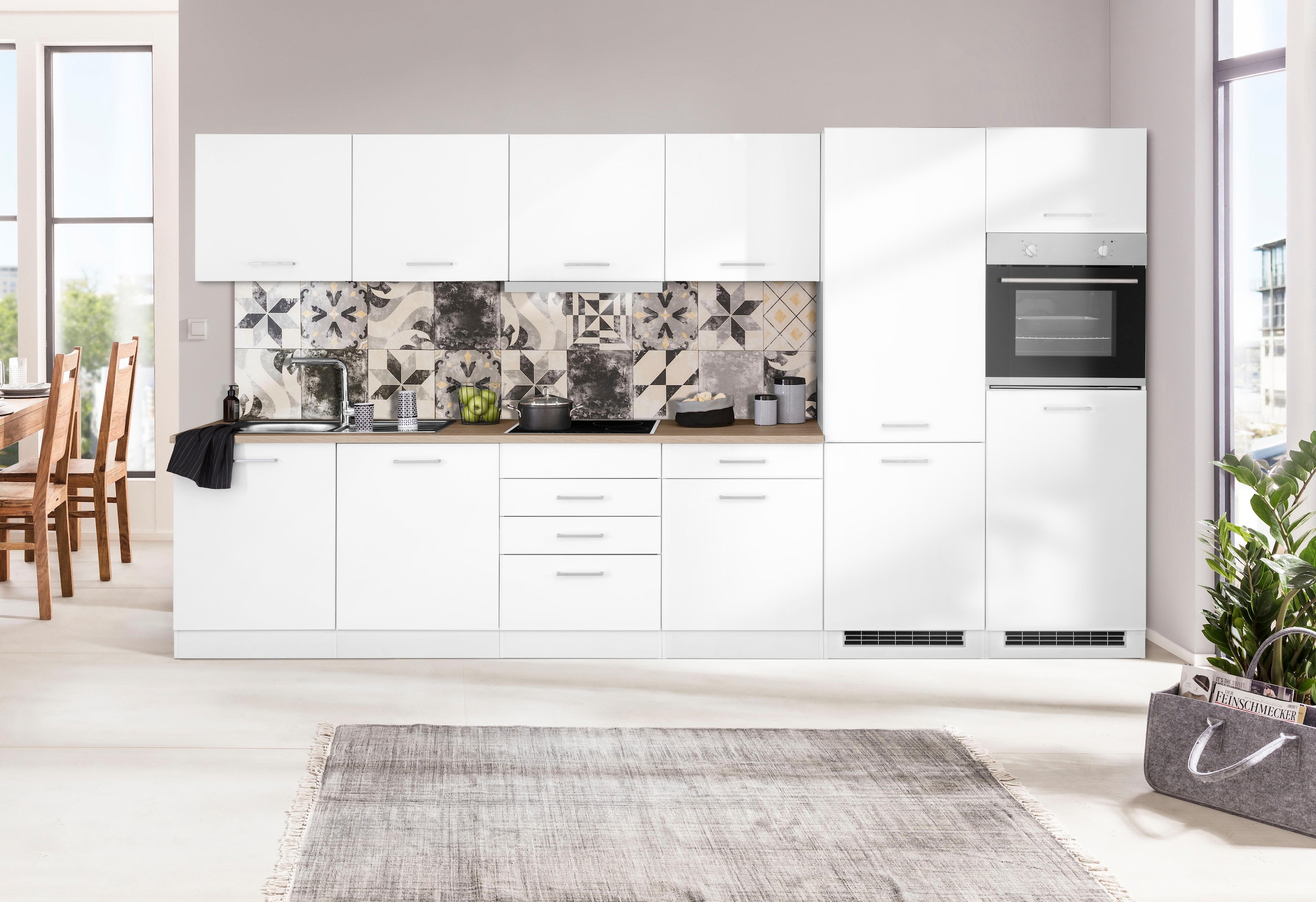 HELD MÖBEL Küchenzeile »Visby«, mit E-Geräten, 330 cm,inkl. Kühl/Gefrierkombination und Geschirrspüler