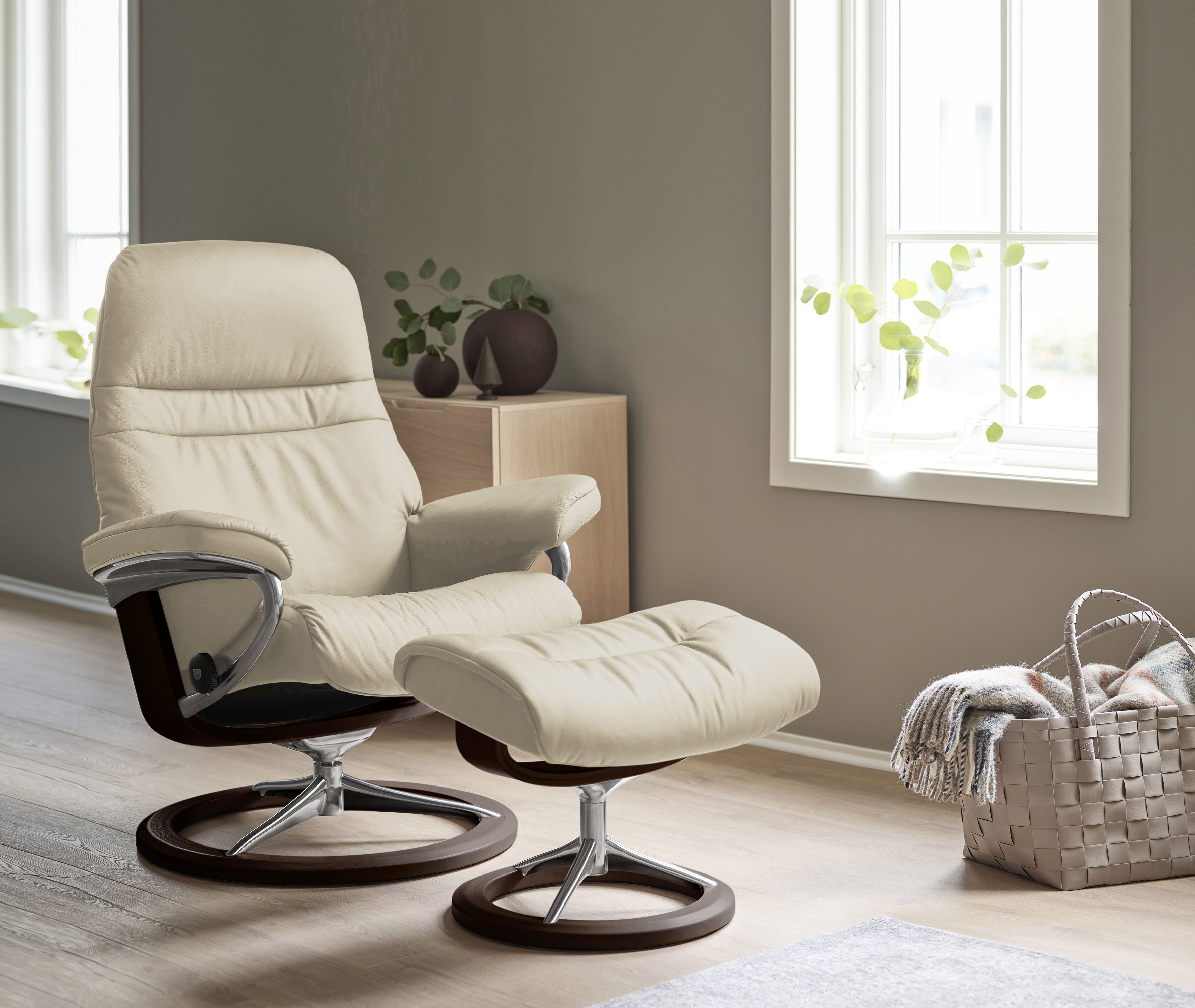 Stressless Relaxsessel "Sunrise" mit Signature Base, Größe L, Gestell Braun