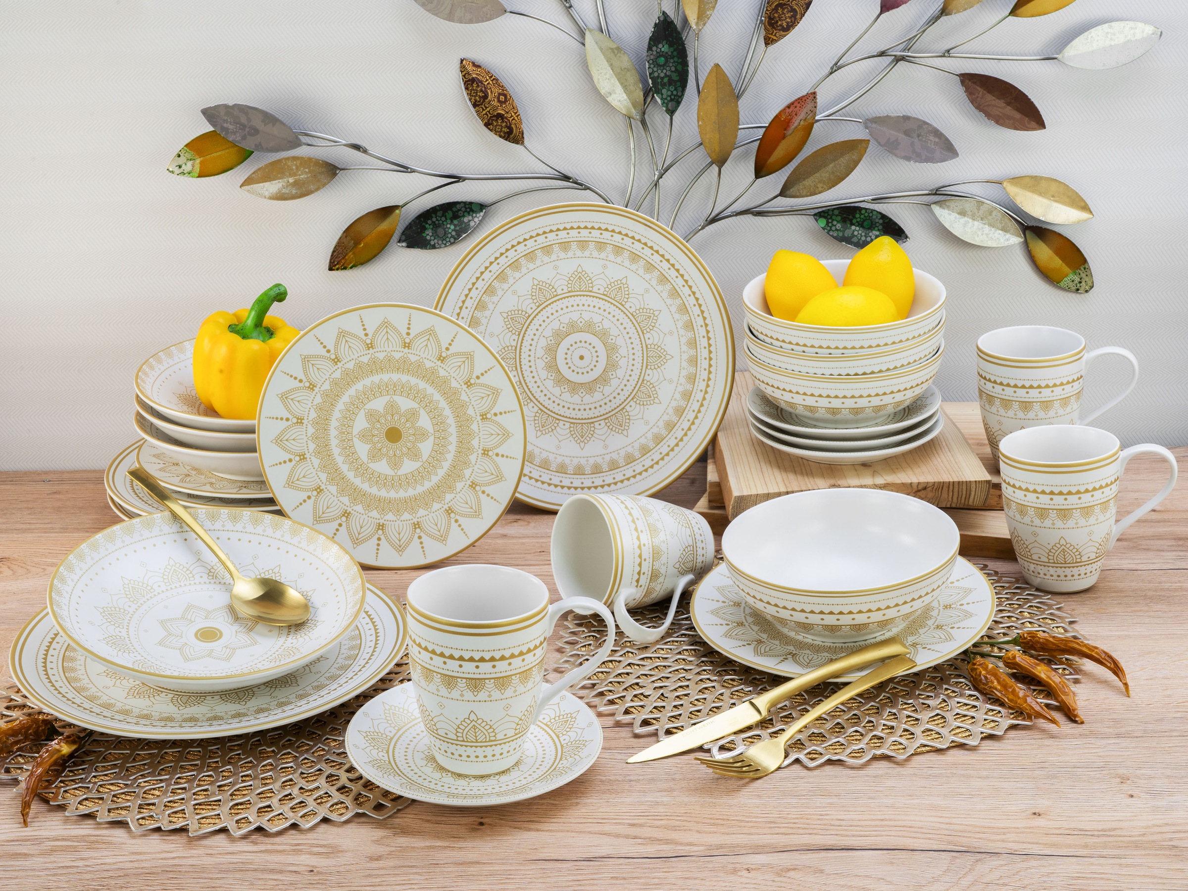 CreaTable Kombiservice "Mandala Gold" Service, goldene orientalische Motive, 16 Teile, für 4 Personen