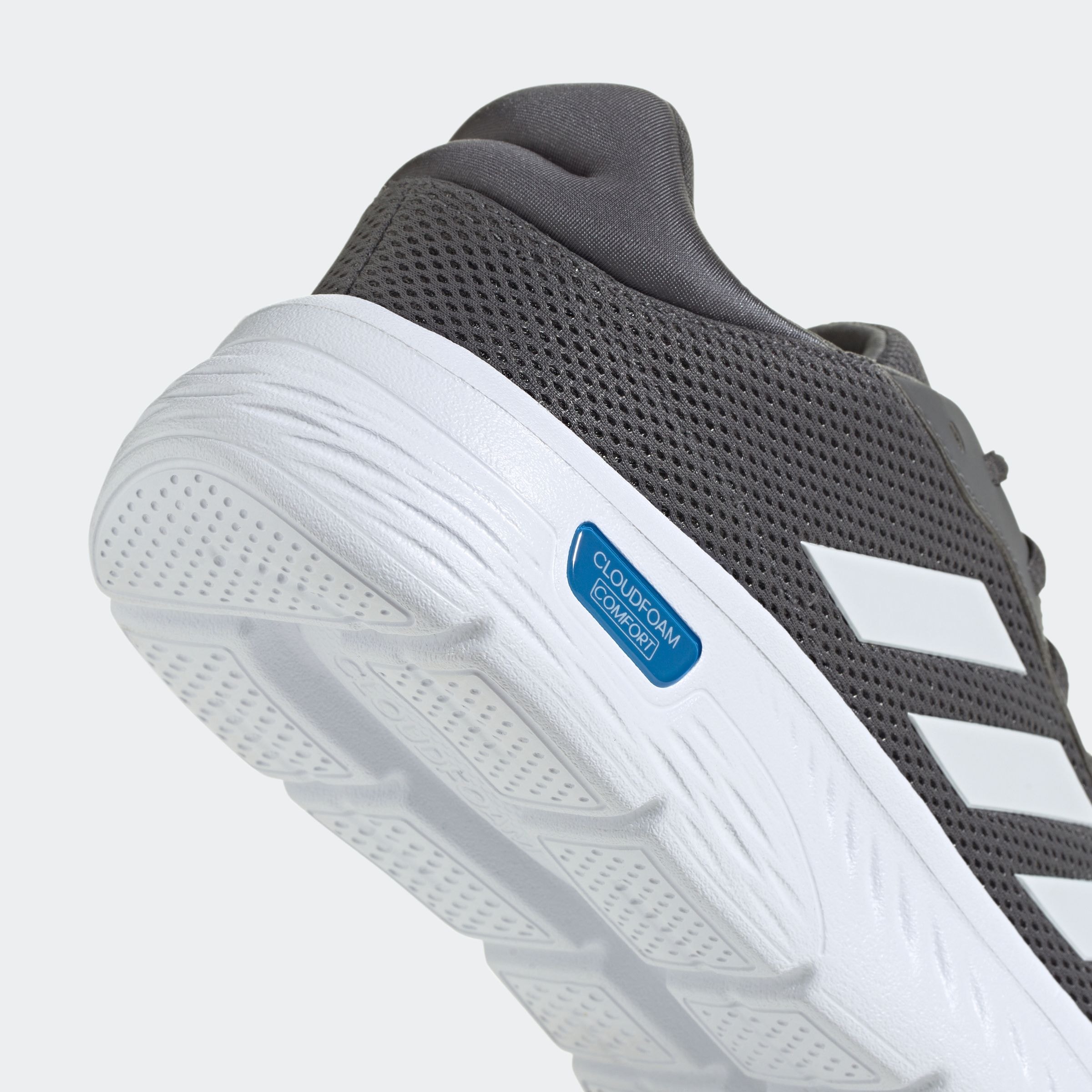 adidas Sportswear Walkingschuh »CLOUDFOAM COMFY«