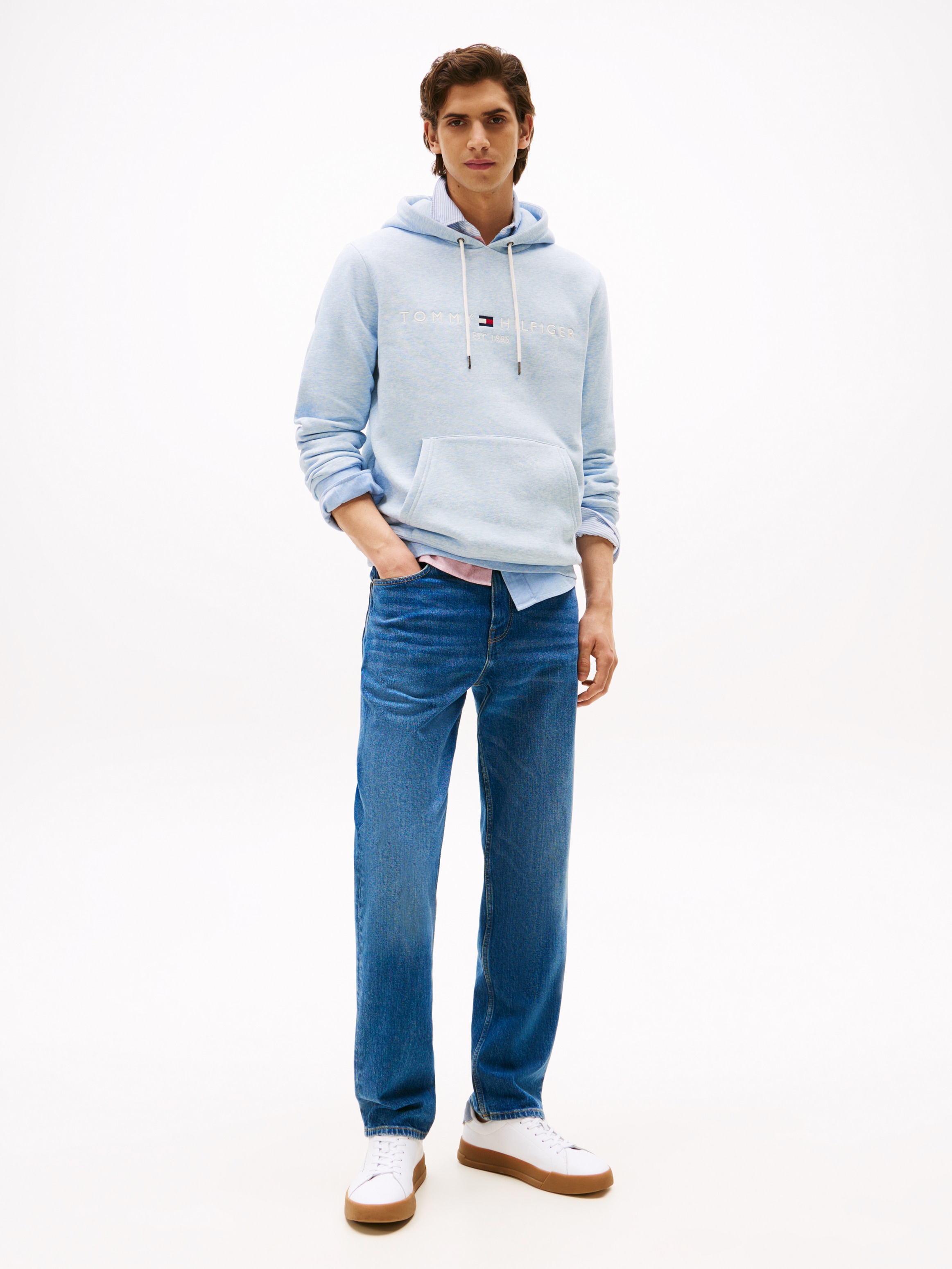 Tommy Hilfiger Kapuzensweatshirt »TOMMY LOGO HOODY«, mit Kapuze und Kängurutasche